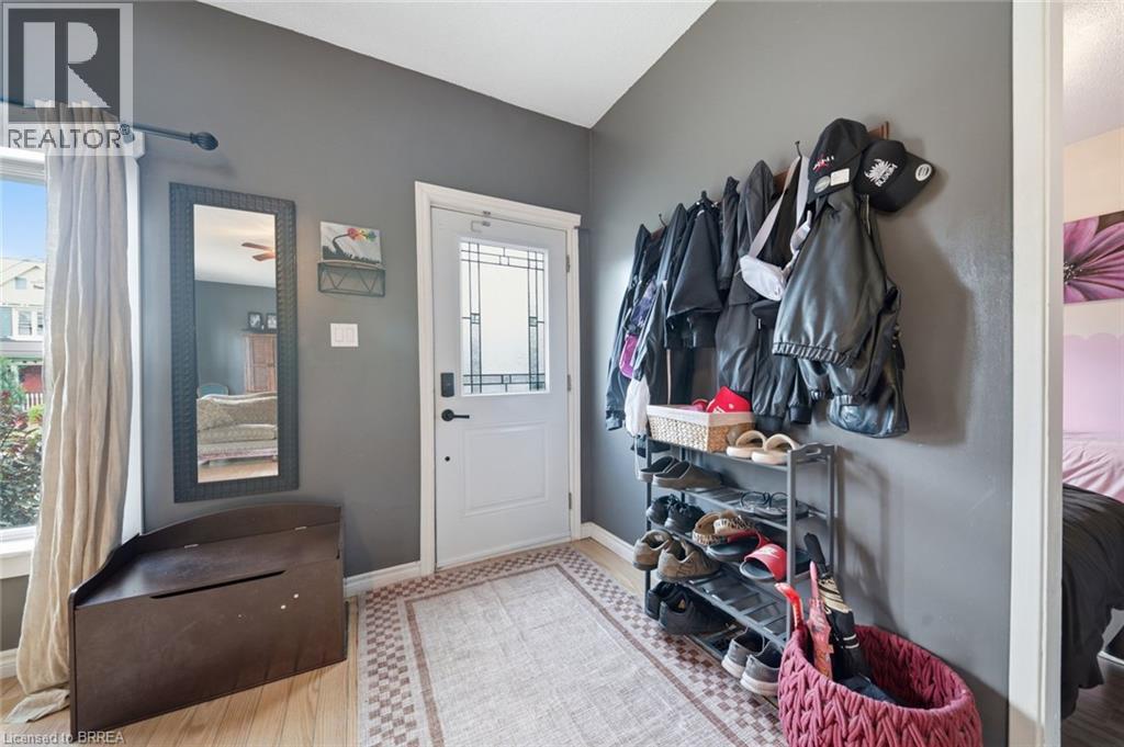 36 Walter Street, Brantford, Ontario  N3S 1N6 - Photo 6 - 40850490