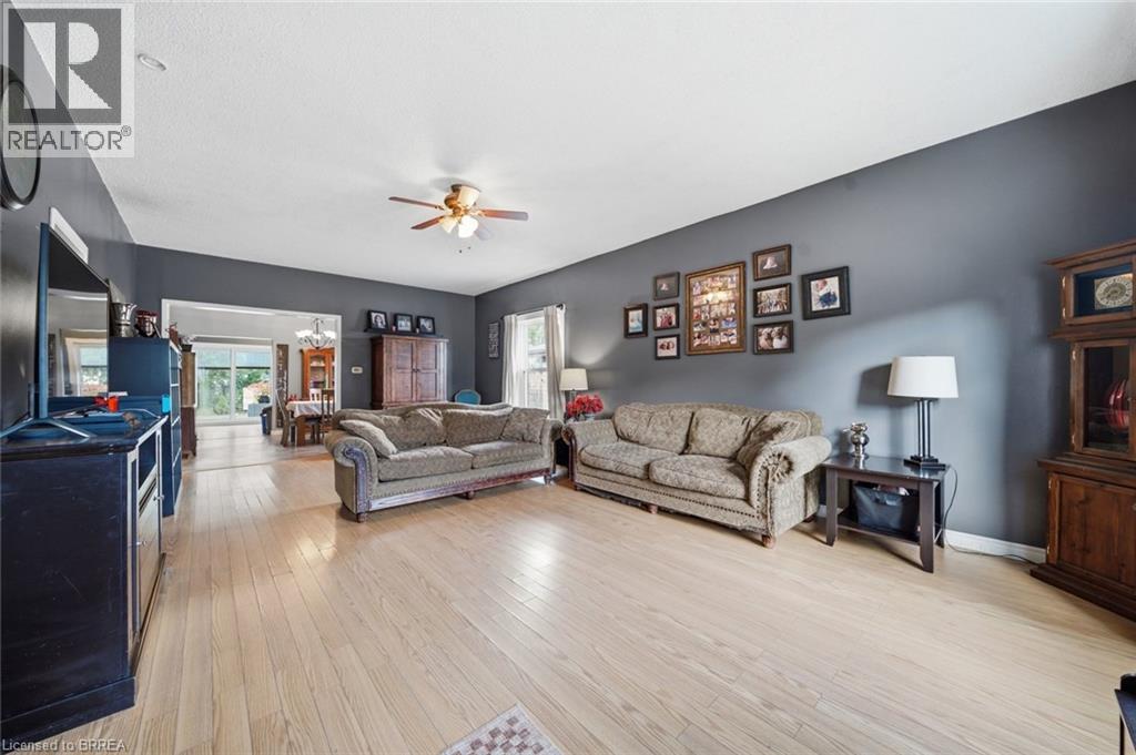 36 Walter Street, Brantford, Ontario  N3S 1N6 - Photo 7 - 40850490