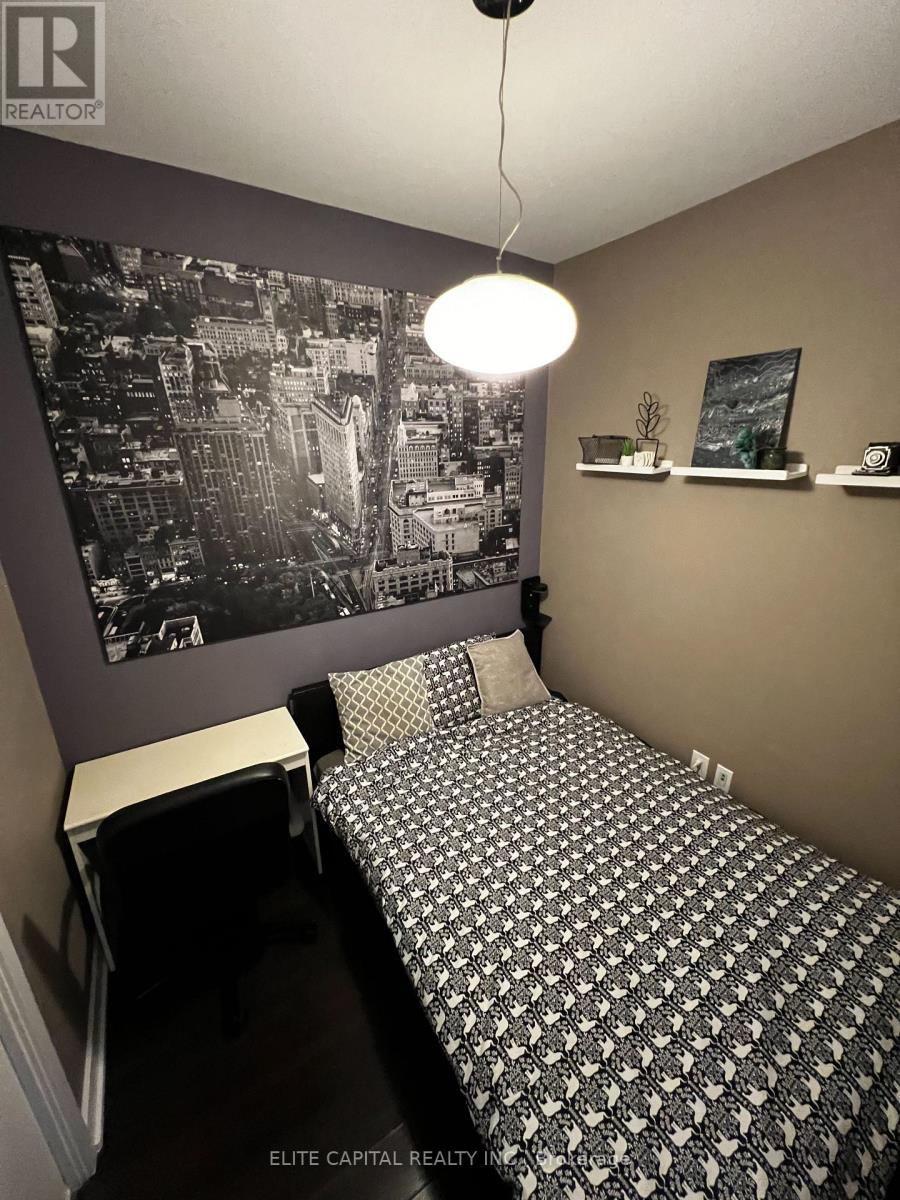 3610 - 21 Iceboat Terrace, Toronto, Ontario M5V 4A9 - Photo 9 - C13701082