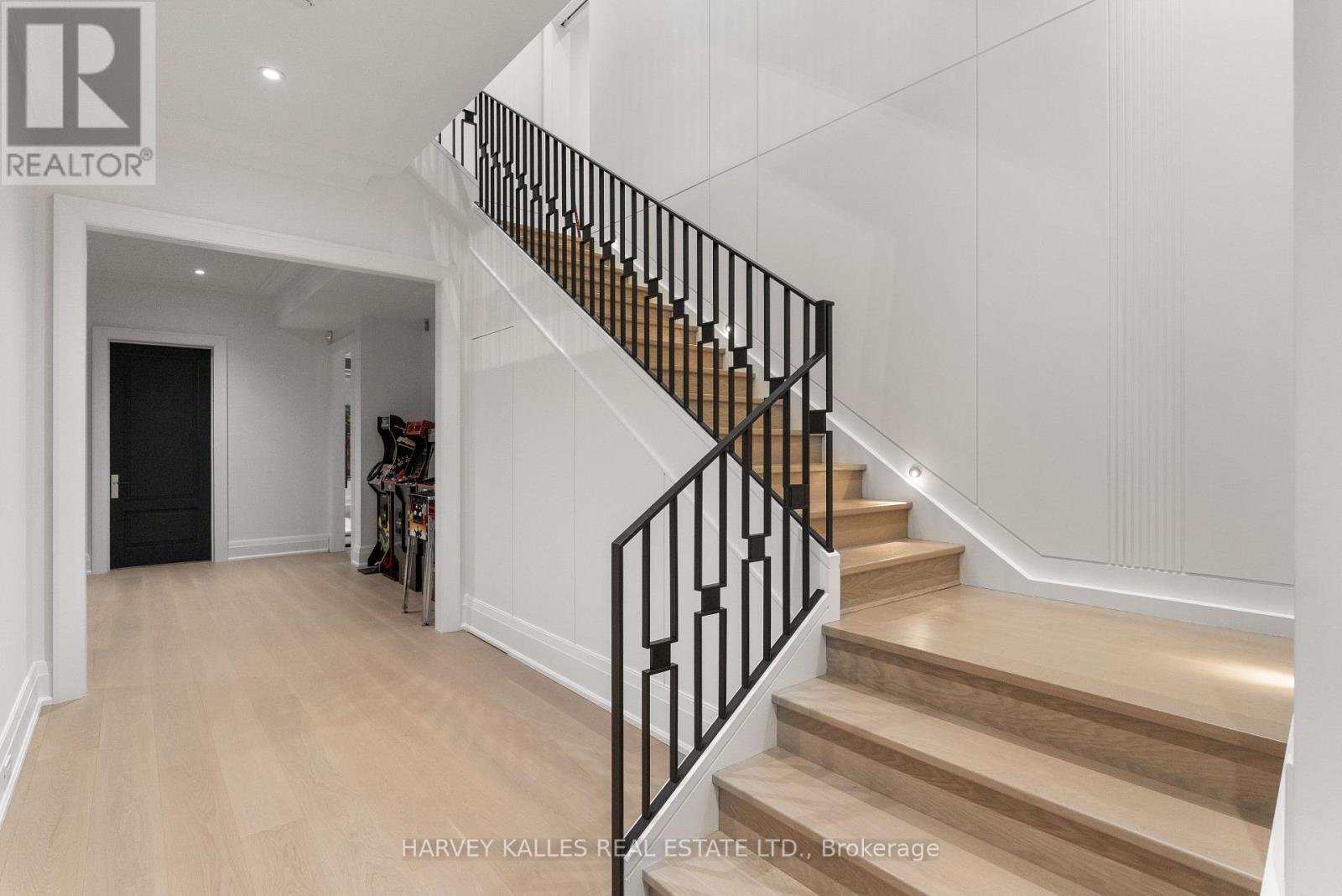 106 Richview Avenue, Toronto, Ontario M5P 3E9 - Photo 38 - C13701124