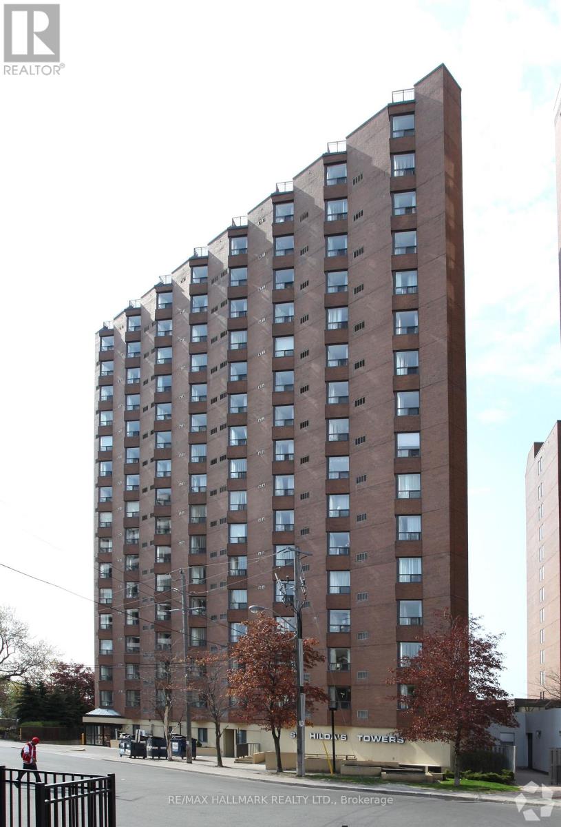 1 - 800 Vaughan Road, Toronto, Ontario M6E 2Z4 - Photo 2 - C13701130