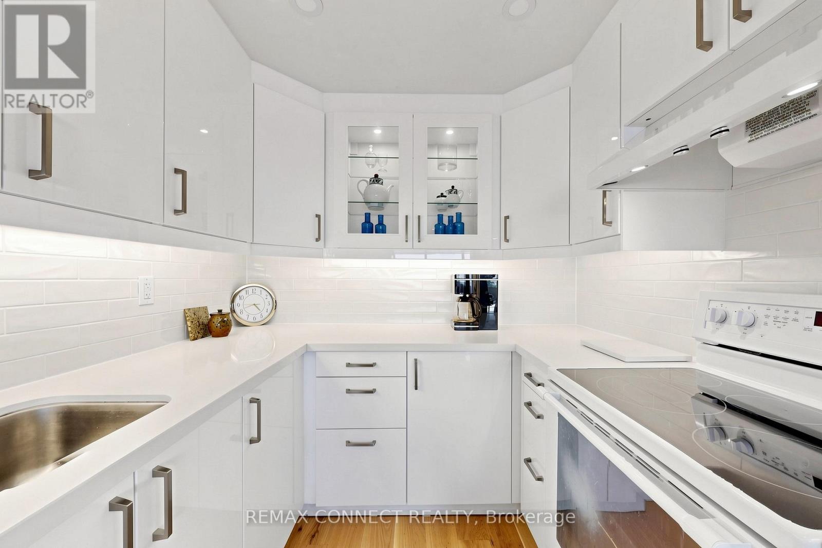1207 - 121 Ling Road, Toronto, Ontario  M1E 4Y2 - Photo 10 - E13701058