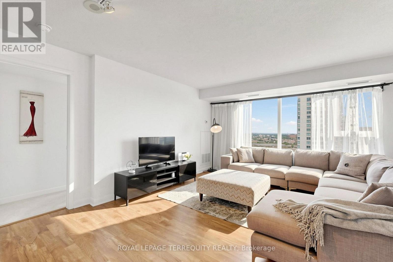 2105 - 25 Town Centre Court, Toronto, Ontario  M1P 0B4 - Photo 10 - E13701084