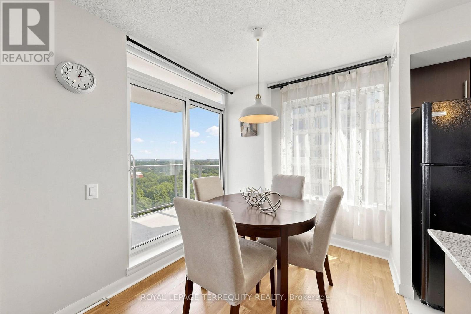 2105 - 25 Town Centre Court, Toronto, Ontario  M1P 0B4 - Photo 15 - E13701084