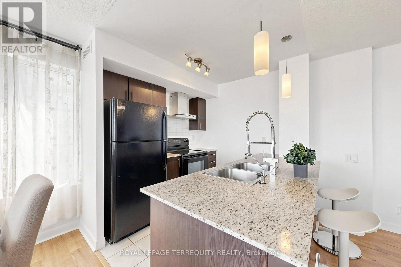 2105 - 25 Town Centre Court, Toronto, Ontario  M1P 0B4 - Photo 20 - E13701084