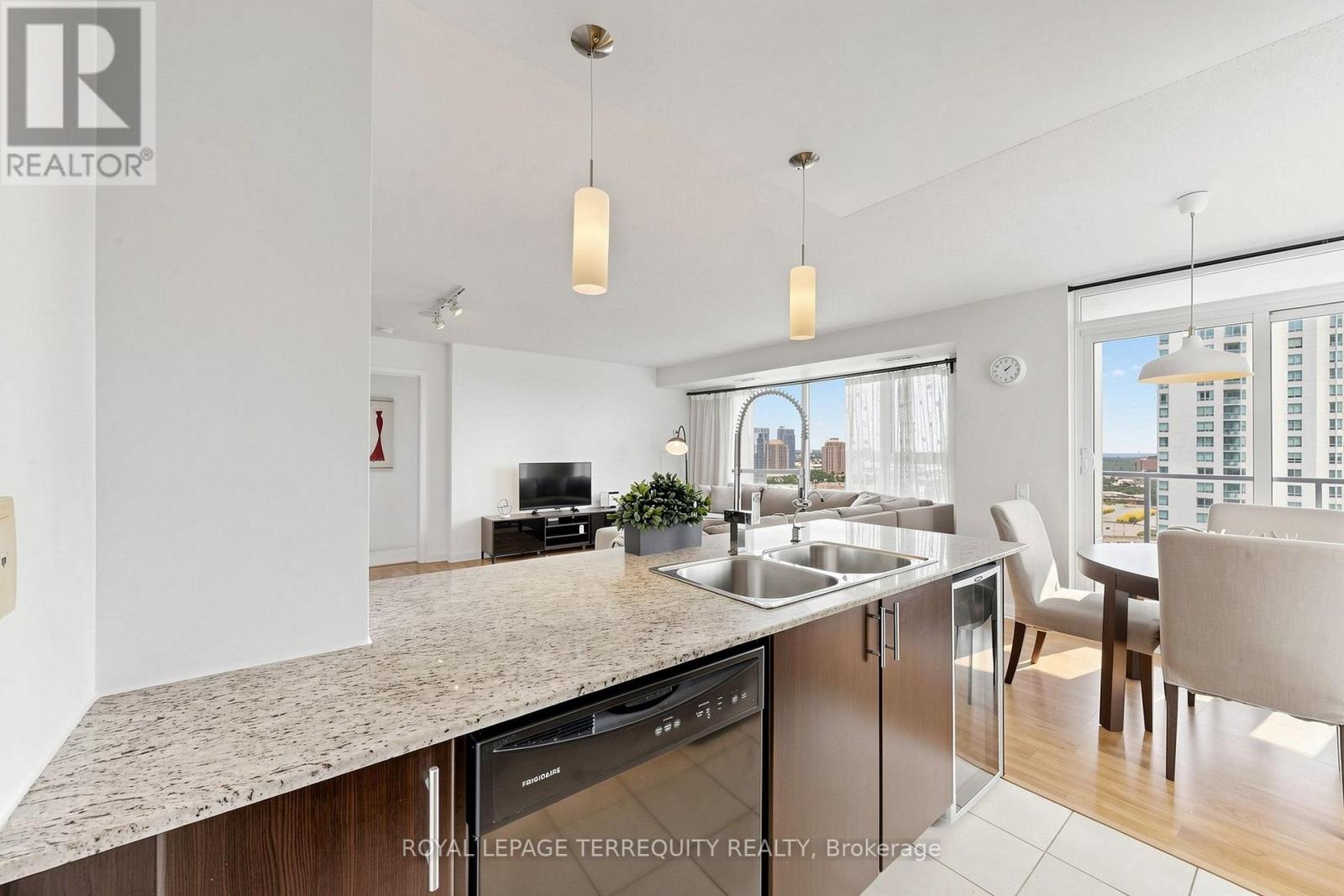 2105 - 25 Town Centre Court, Toronto, Ontario  M1P 0B4 - Photo 23 - E13701084