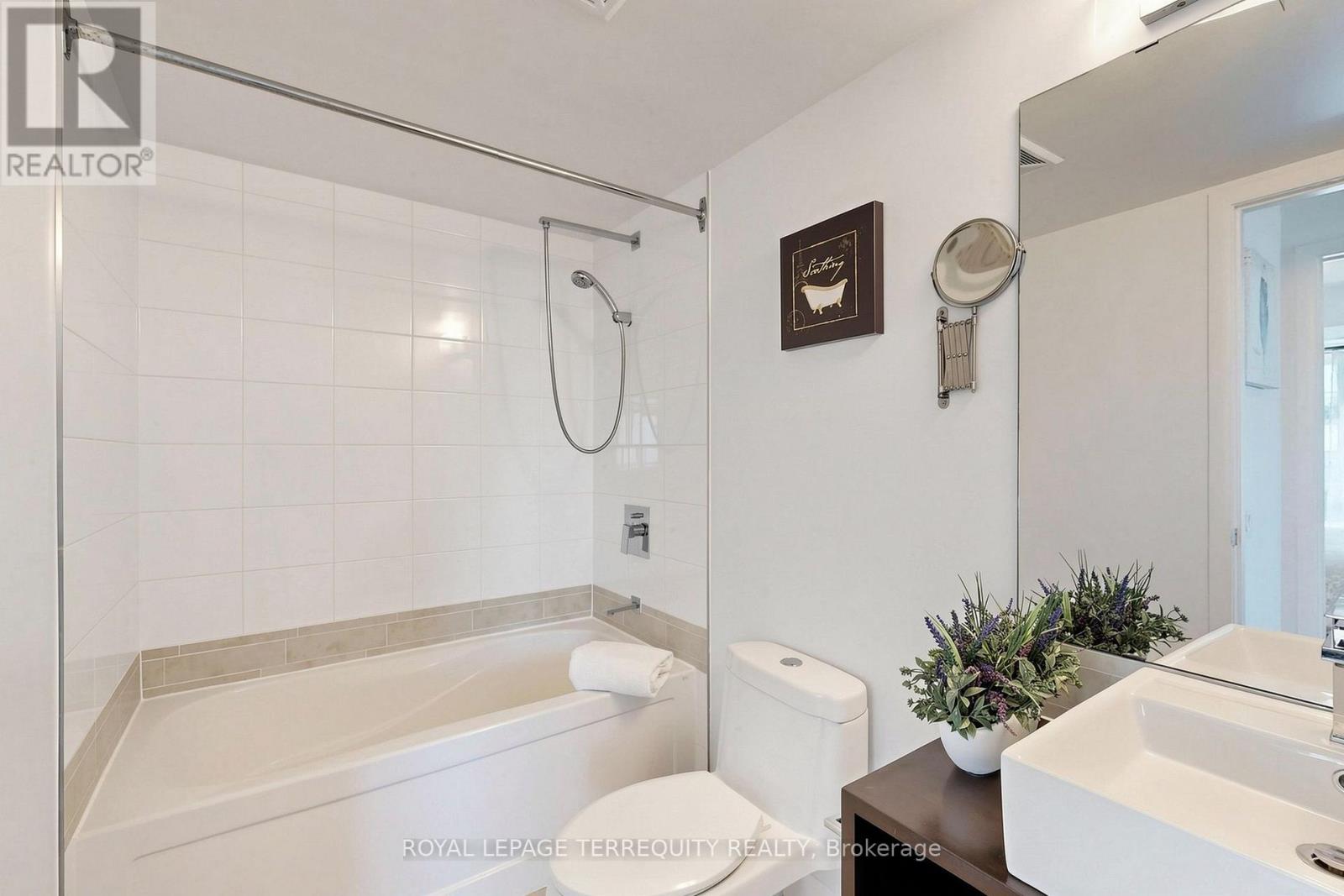 2105 - 25 Town Centre Court, Toronto, Ontario  M1P 0B4 - Photo 36 - E13701084