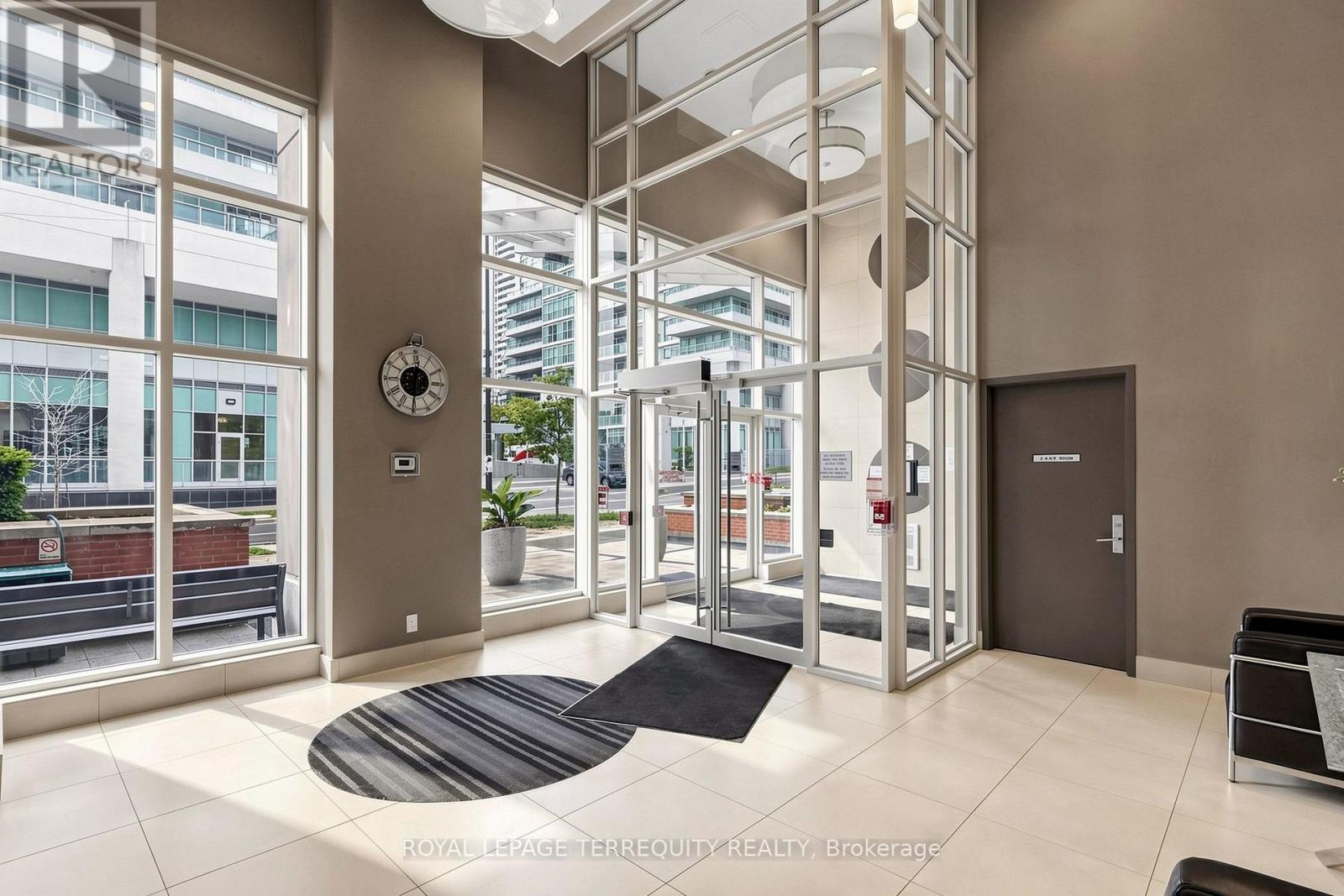 2105 - 25 Town Centre Court, Toronto, Ontario  M1P 0B4 - Photo 6 - E13701084