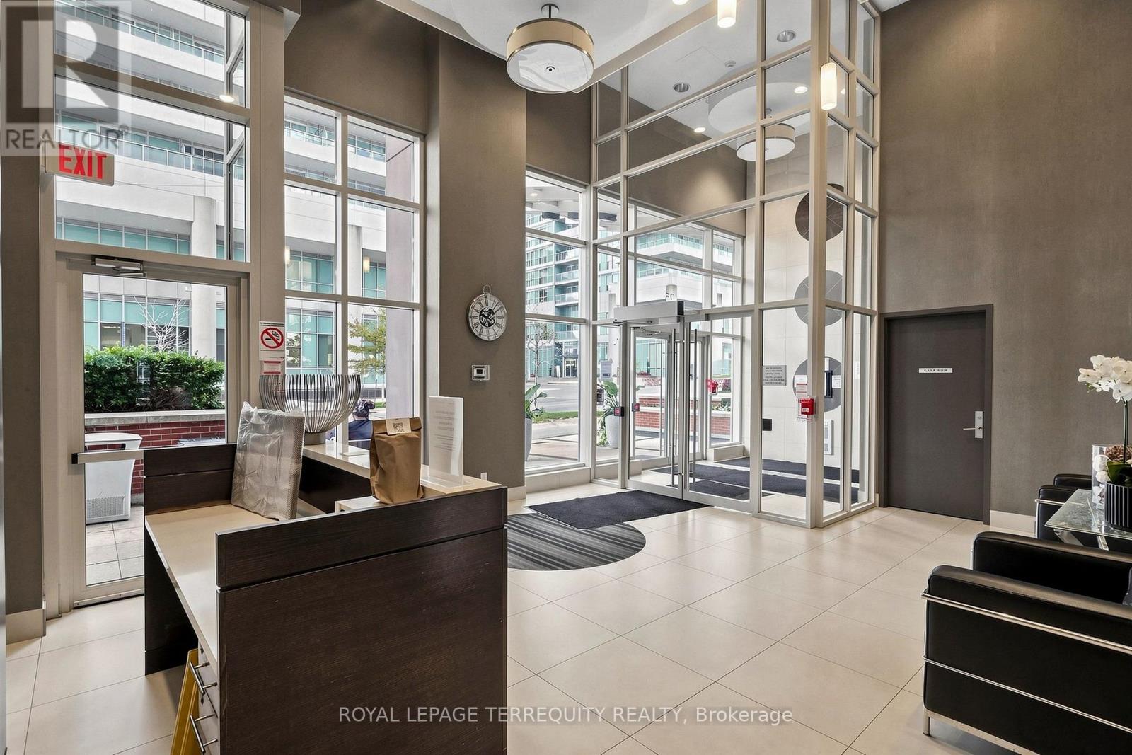 2105 - 25 Town Centre Court, Toronto, Ontario  M1P 0B4 - Photo 8 - E13701084