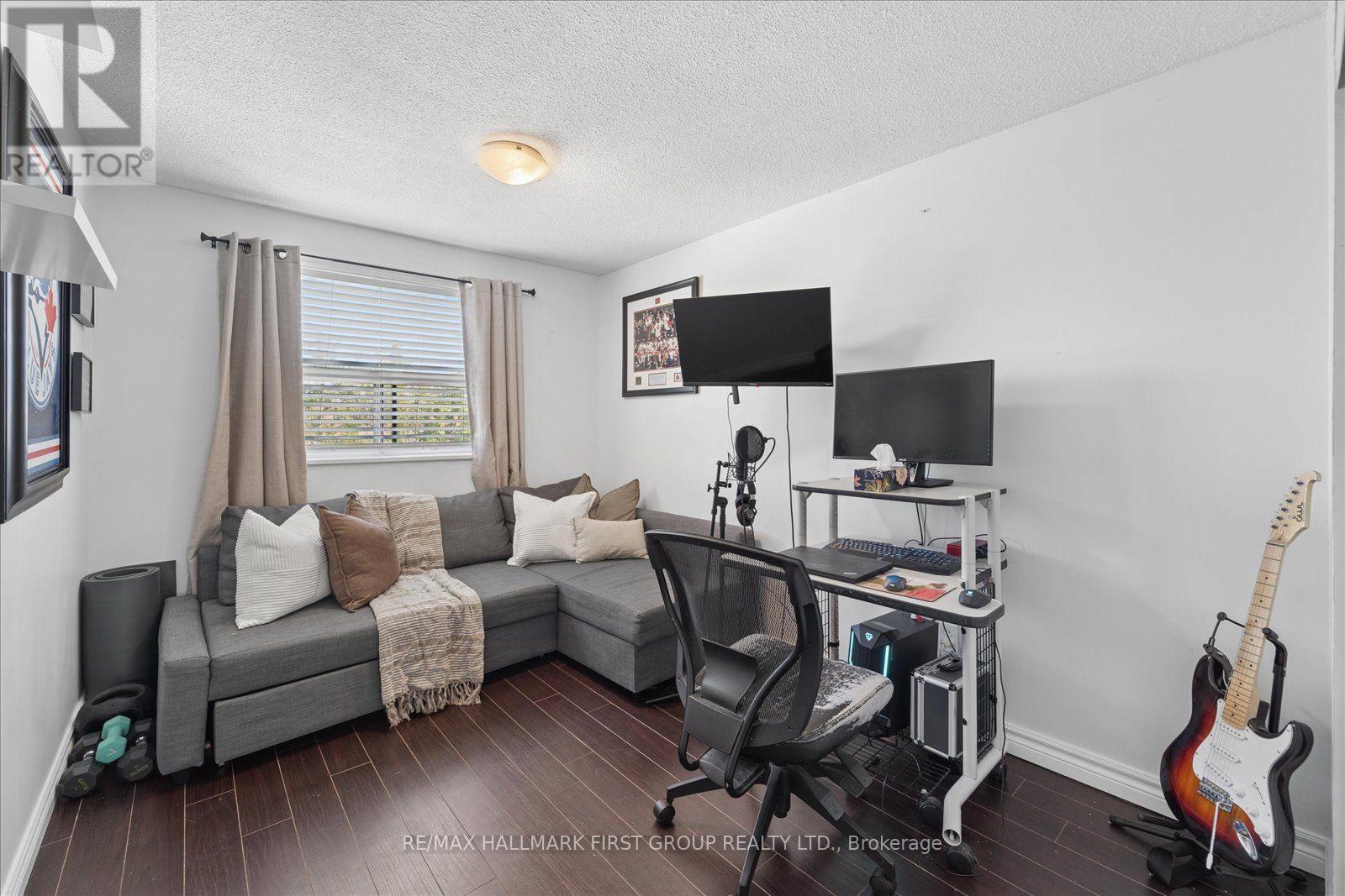 1179 Oxford Street, Oshawa, Ontario  L1J 3W4 - Photo 17 - E13701094