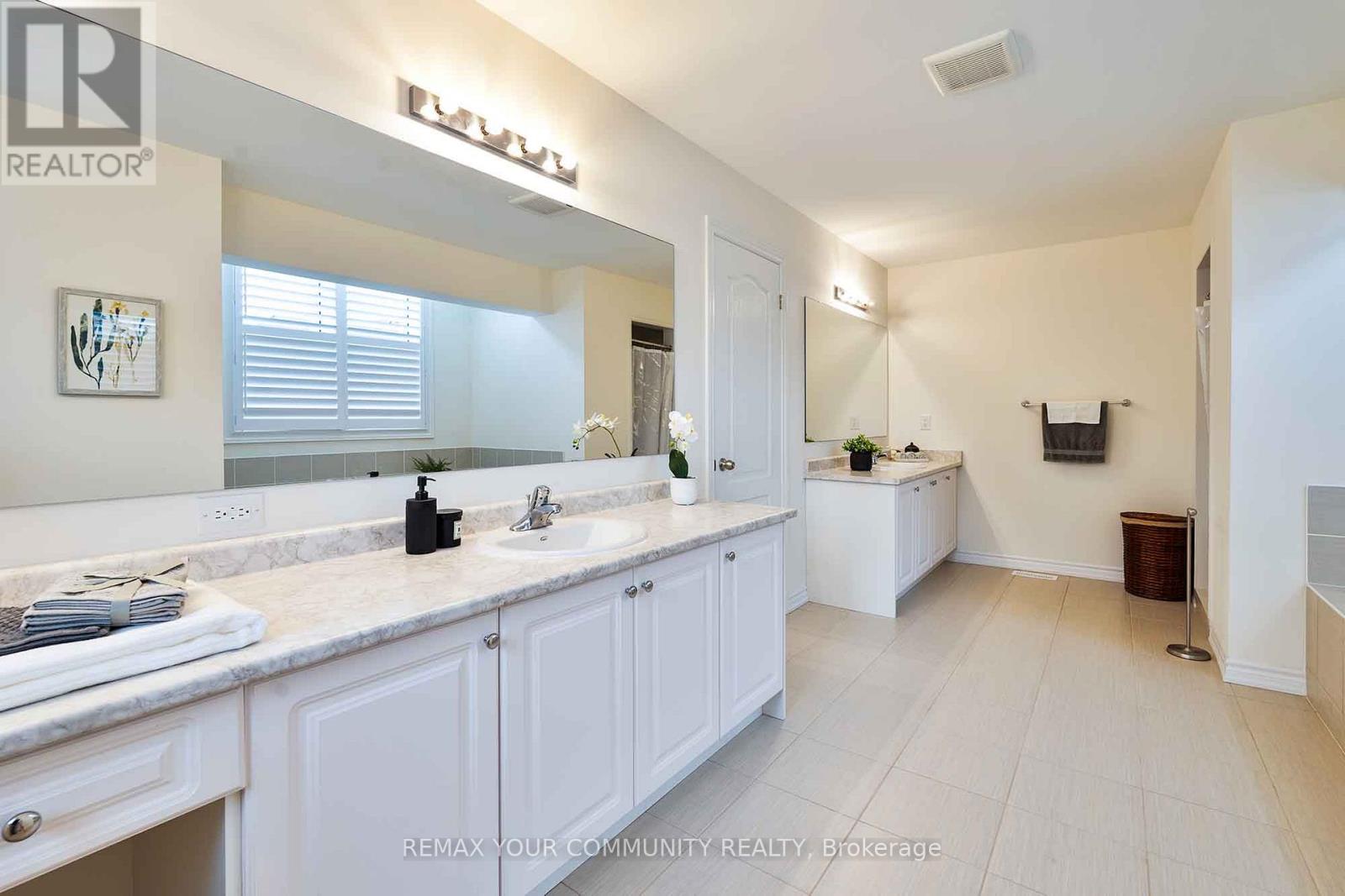 Main - 9 Cranley Road, East Gwillimbury, Ontario  L9N 0T7 - Photo 32 - N13701024