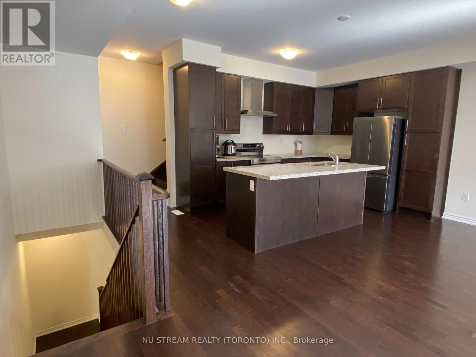 11 Griffith Street, Aurora, Ontario  L4G 7B6 - Photo 13 - N13701104