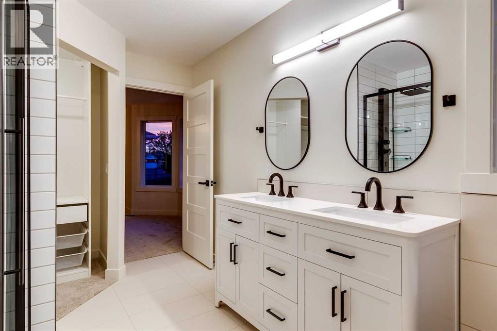 16 Simcrest Point SW, Calgary, Alberta  T3H 4K1 - Photo 29 - A2339079