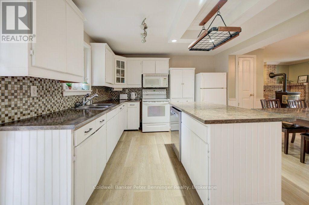 407 May Street, Brockton, Ontario  N0G 2V0 - Photo 18 - X13701102