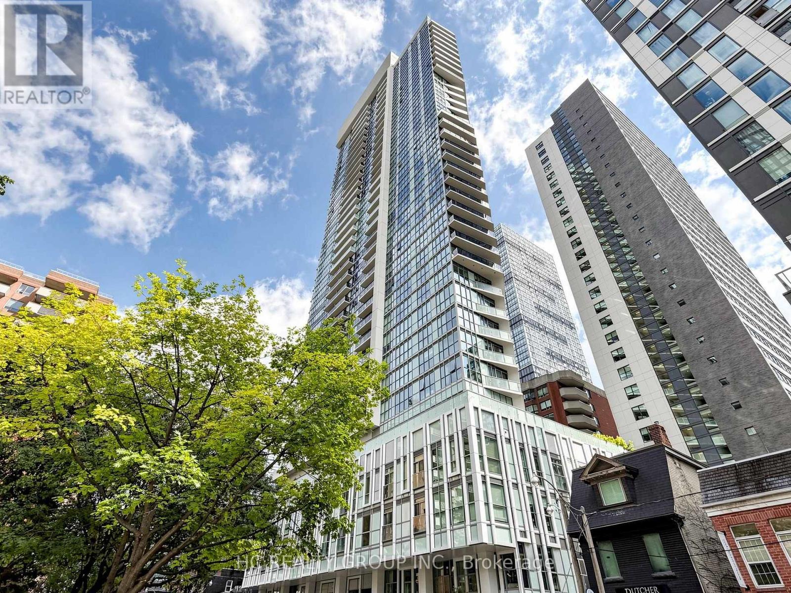 2703 - 77 MUTUAL STREET, Toronto, Ontario