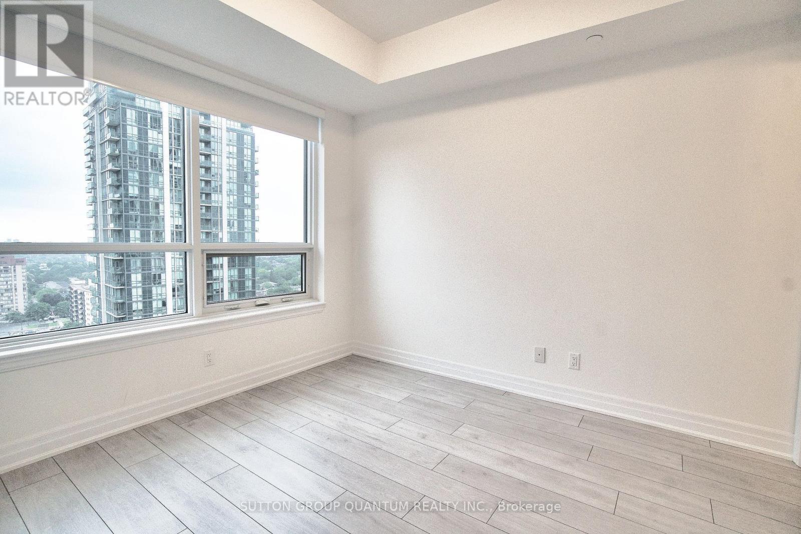1705 - 30 Elm Drive W, Mississauga, Ontario  L5B 0N6 - Photo 11 - W13701022