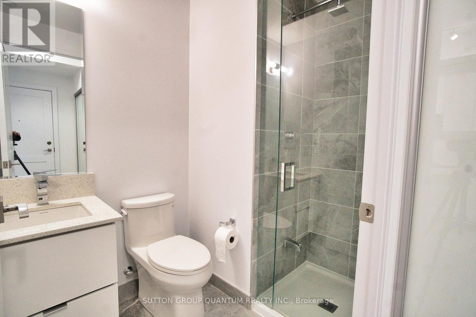 1705 - 30 Elm Drive W, Mississauga, Ontario  L5B 0N6 - Photo 8 - W13701022