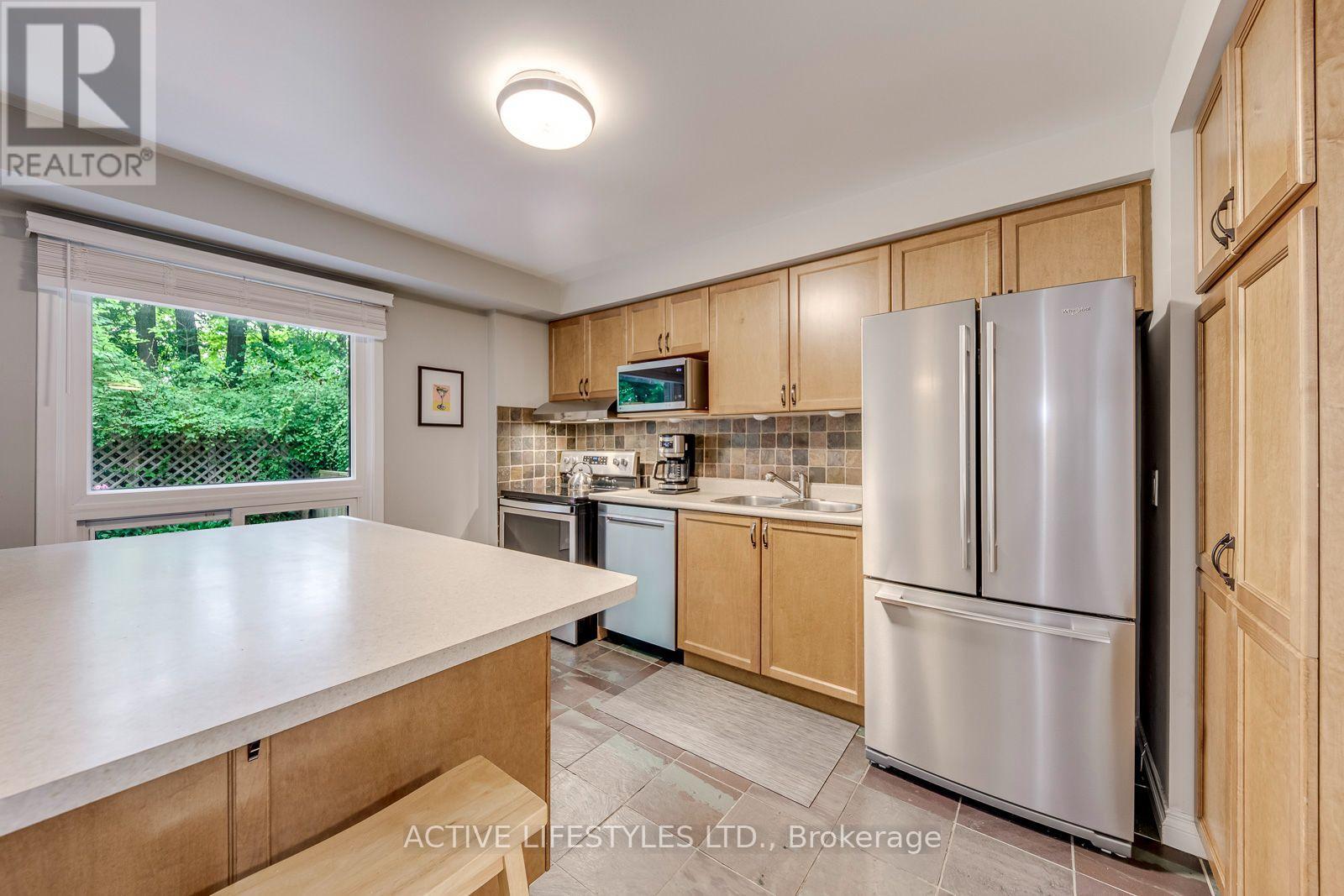 23 - 2766 Folkway Drive, Mississauga, Ontario L5L 3M3 - Photo 11 - W13701034