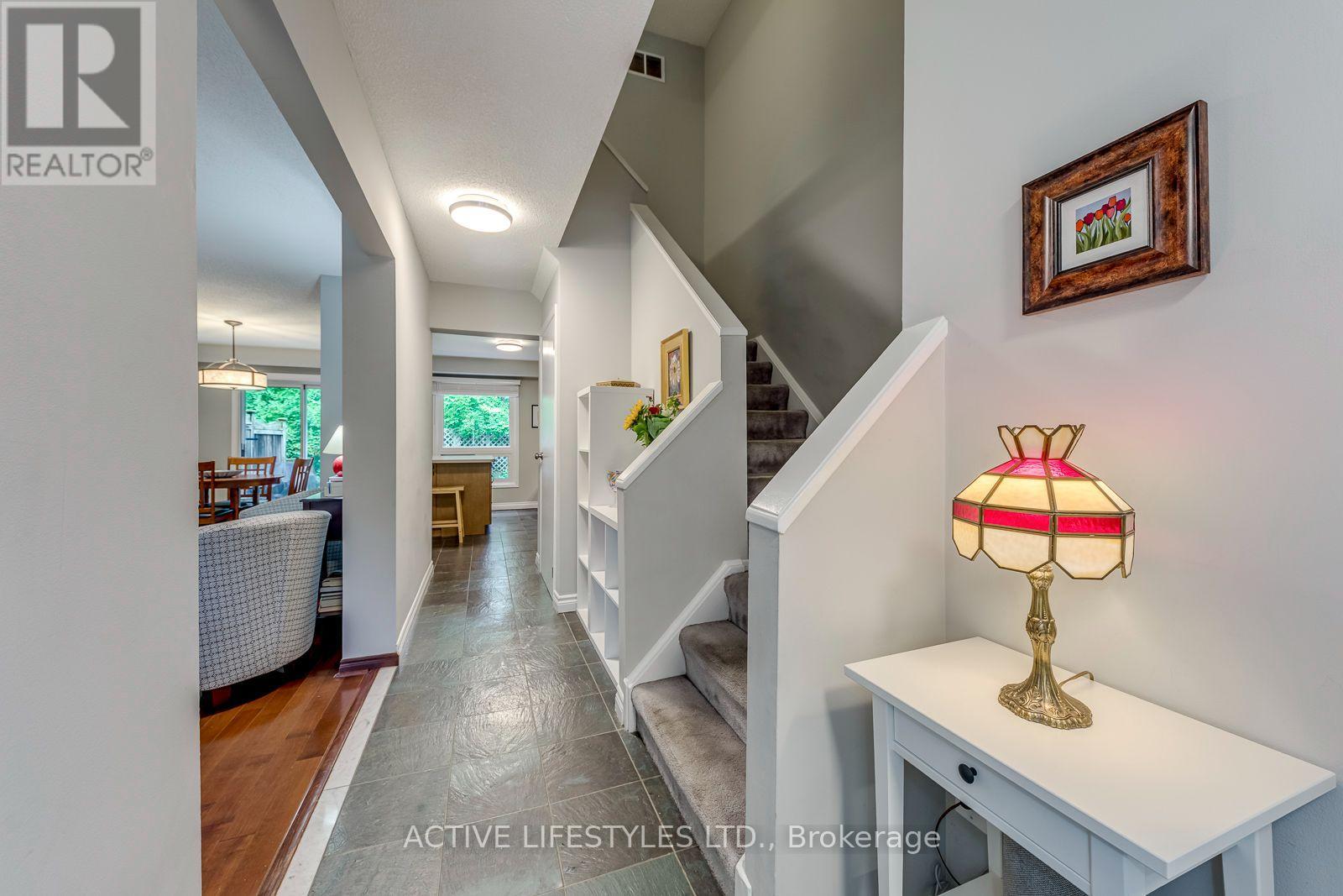 23 - 2766 Folkway Drive, Mississauga, Ontario L5L 3M3 - Photo 13 - W13701034
