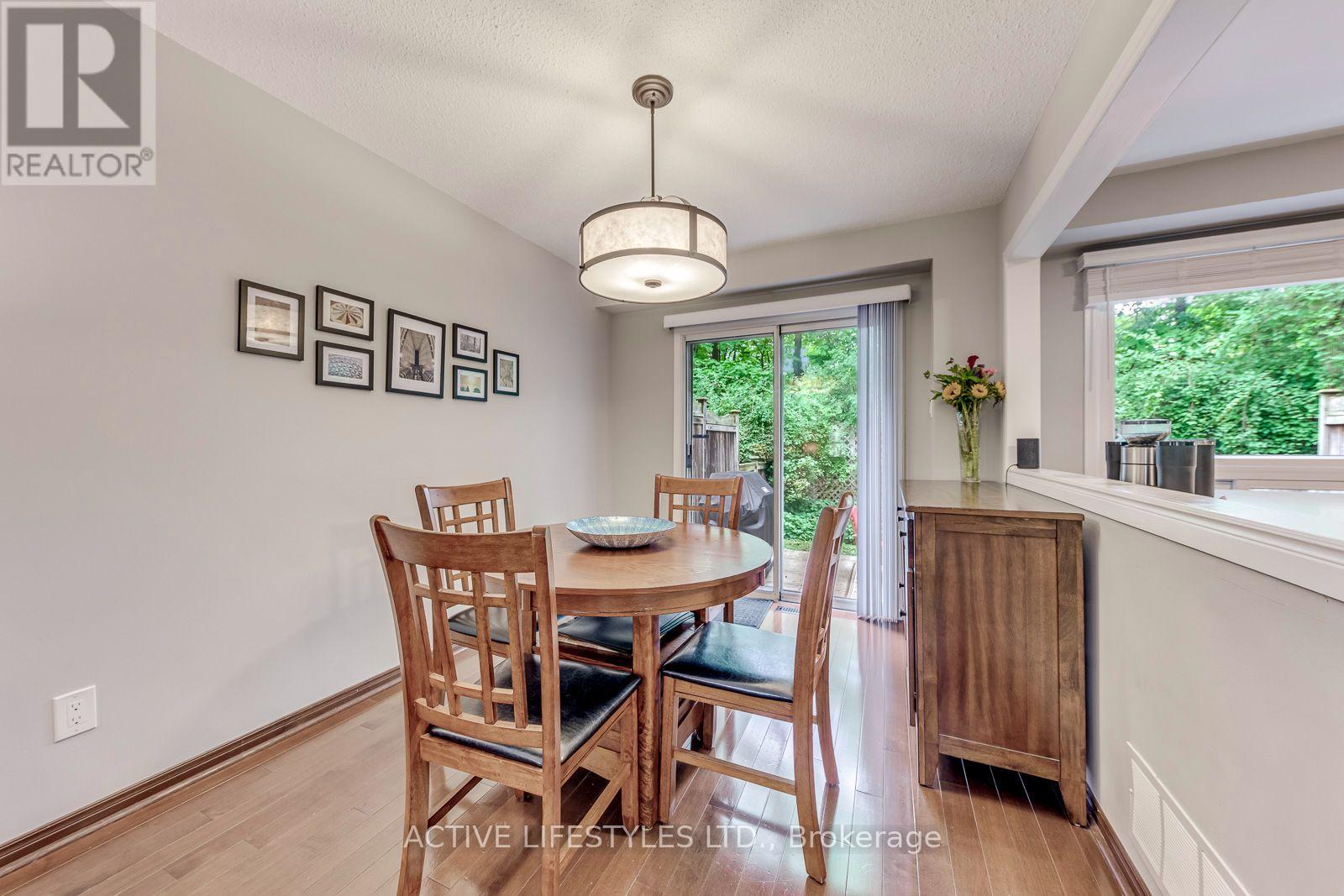 23 - 2766 Folkway Drive, Mississauga, Ontario L5L 3M3 - Photo 8 - W13701034