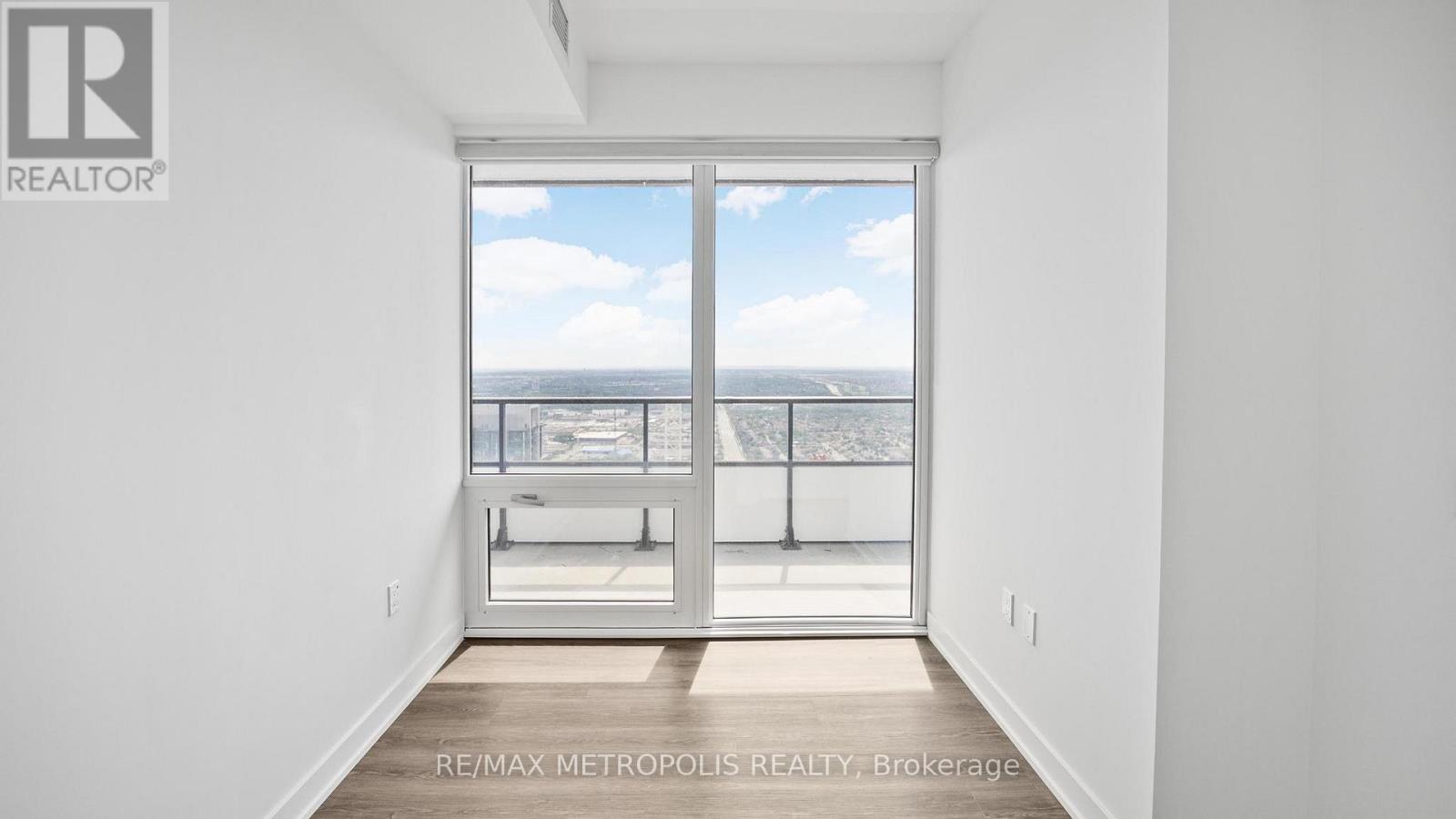 448 Burnhamthorpe Rd W 5611, Mississauga, Ontario L5B 0R4 - Photo 19 - W13701050