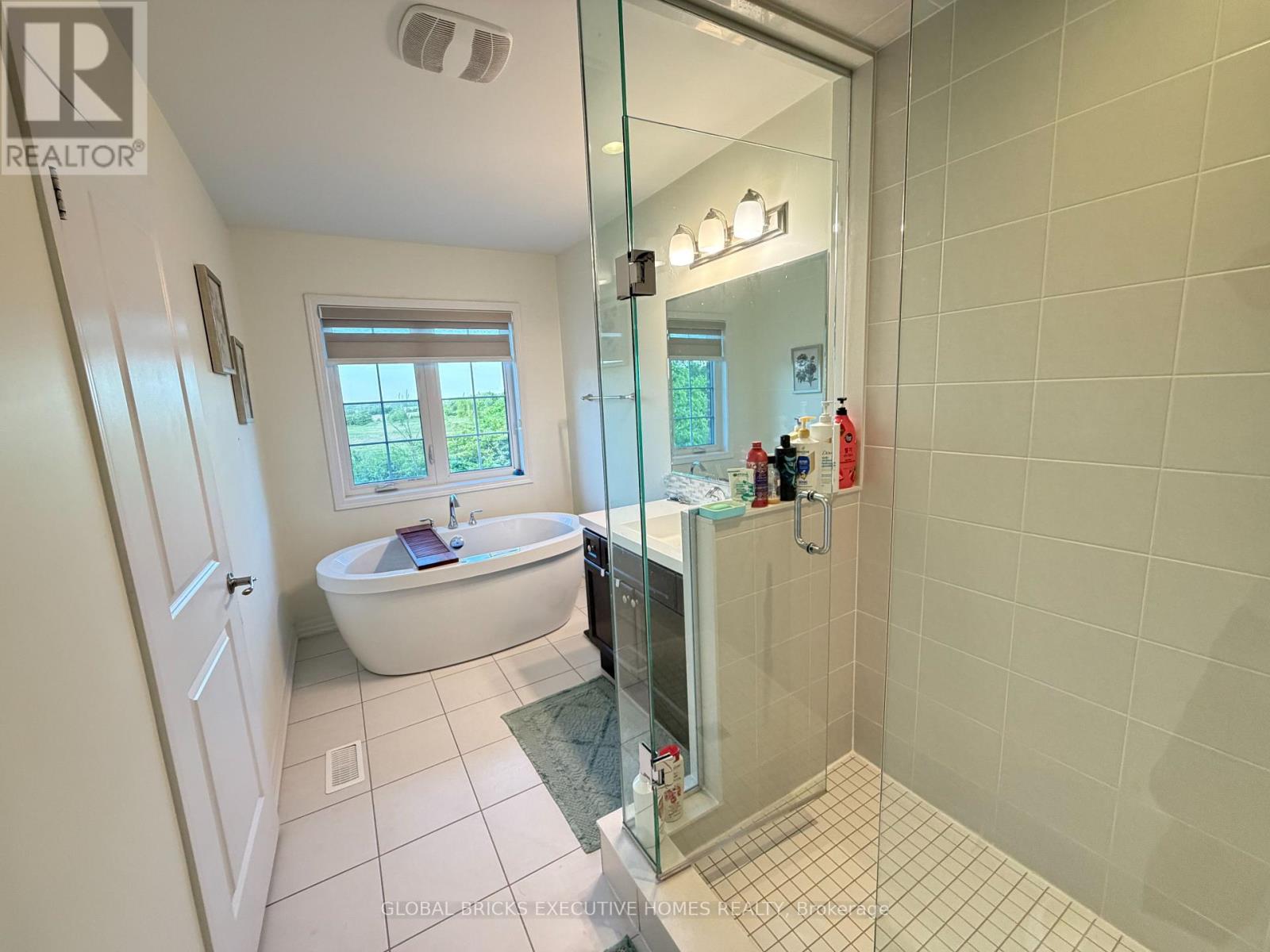 3461 Eternity Way, Oakville, Ontario  L6H 0Y2 - Photo 13 - W13701056