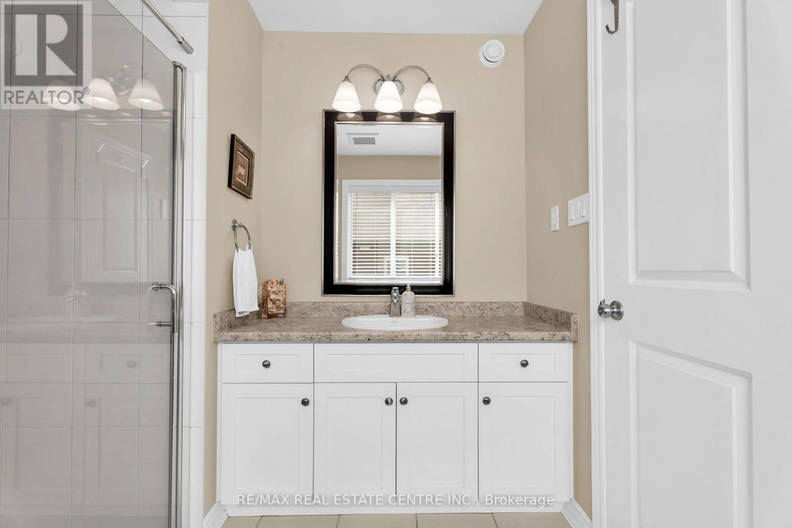 35 St. Paul's Place, Orangeville, Ontario  L9W 0A5 - Photo 17 - W13701060