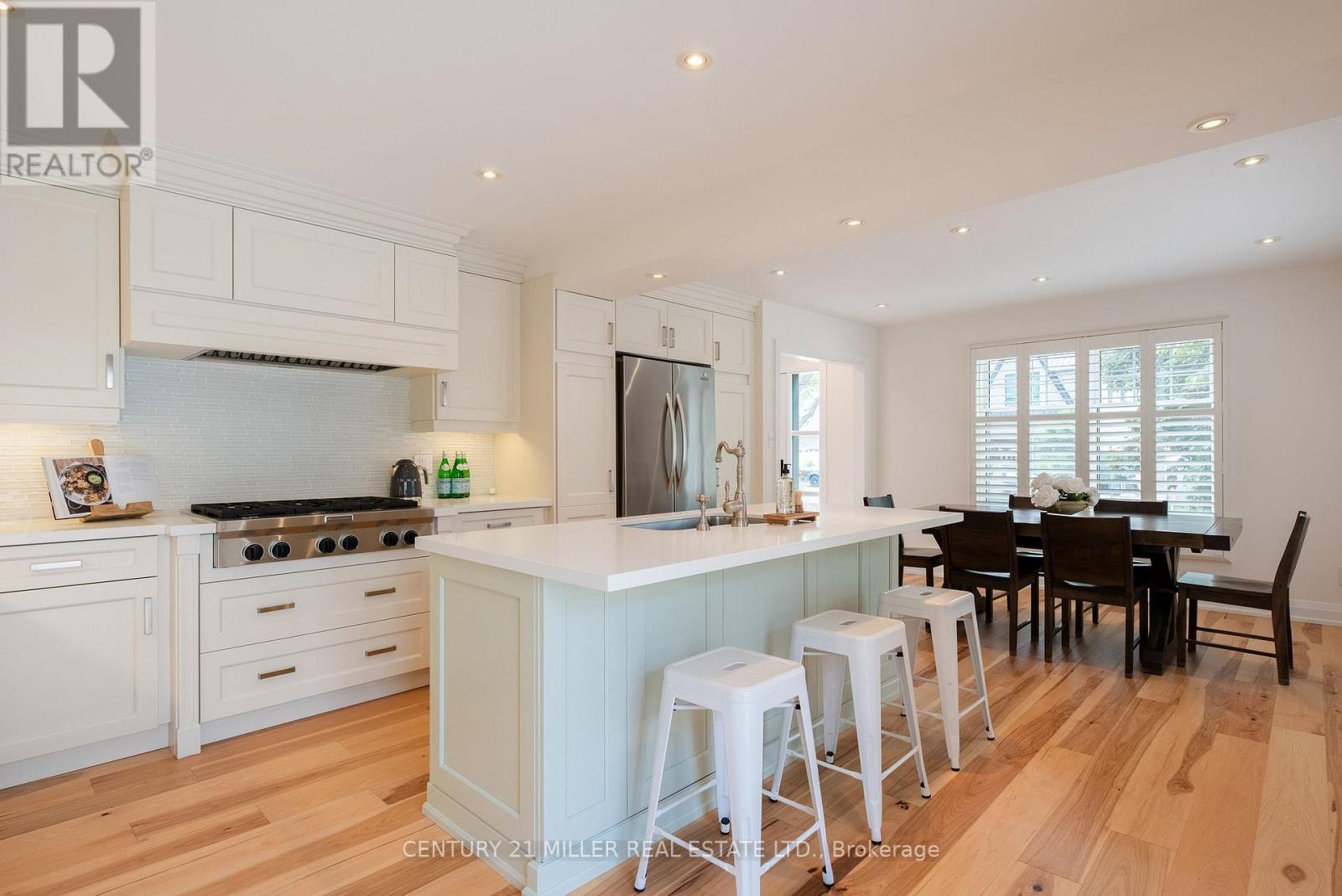 579 Fourth Line, Oakville, Ontario L6L 5B1 - Photo 14 - W13701108