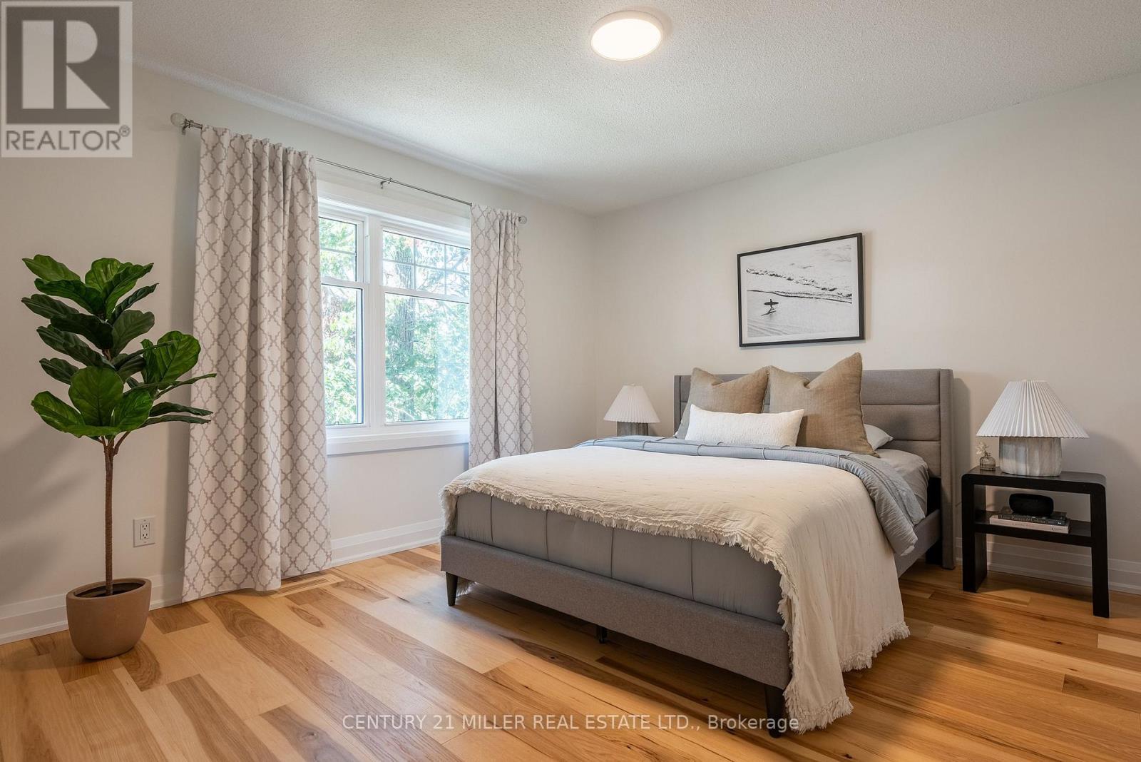 579 Fourth Line, Oakville, Ontario L6L 5B1 - Photo 28 - W13701108