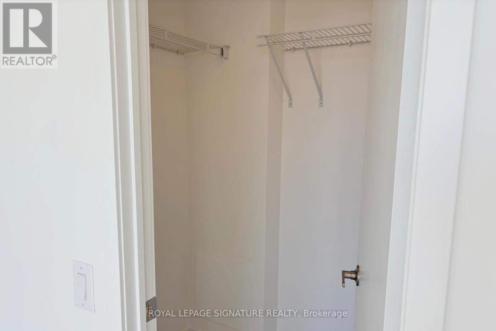 1321 - 2485 Eglinton Avenue W, Mississauga, Ontario L5M 2T1 - Photo 13 - W13701128