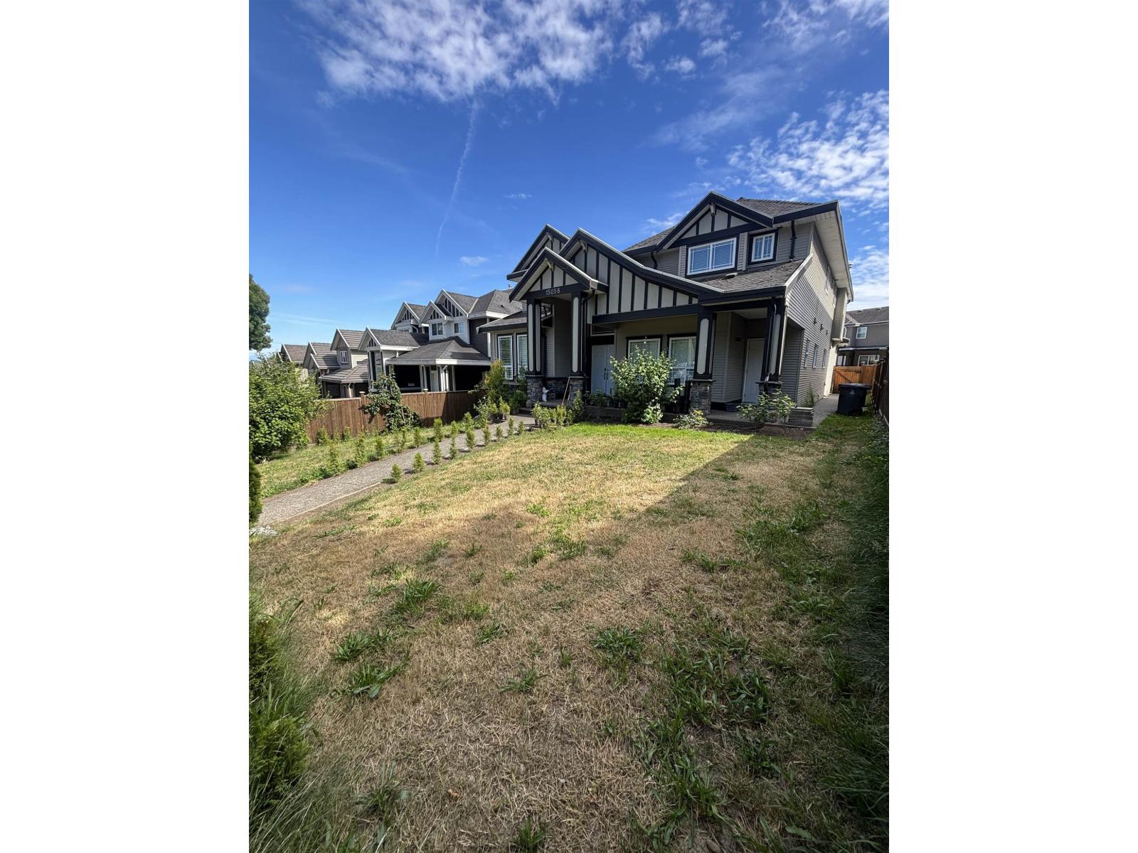 15058 72nd Avenue, Surrey, British Columbia  V3S 2G2 - Photo 2 - R3135010