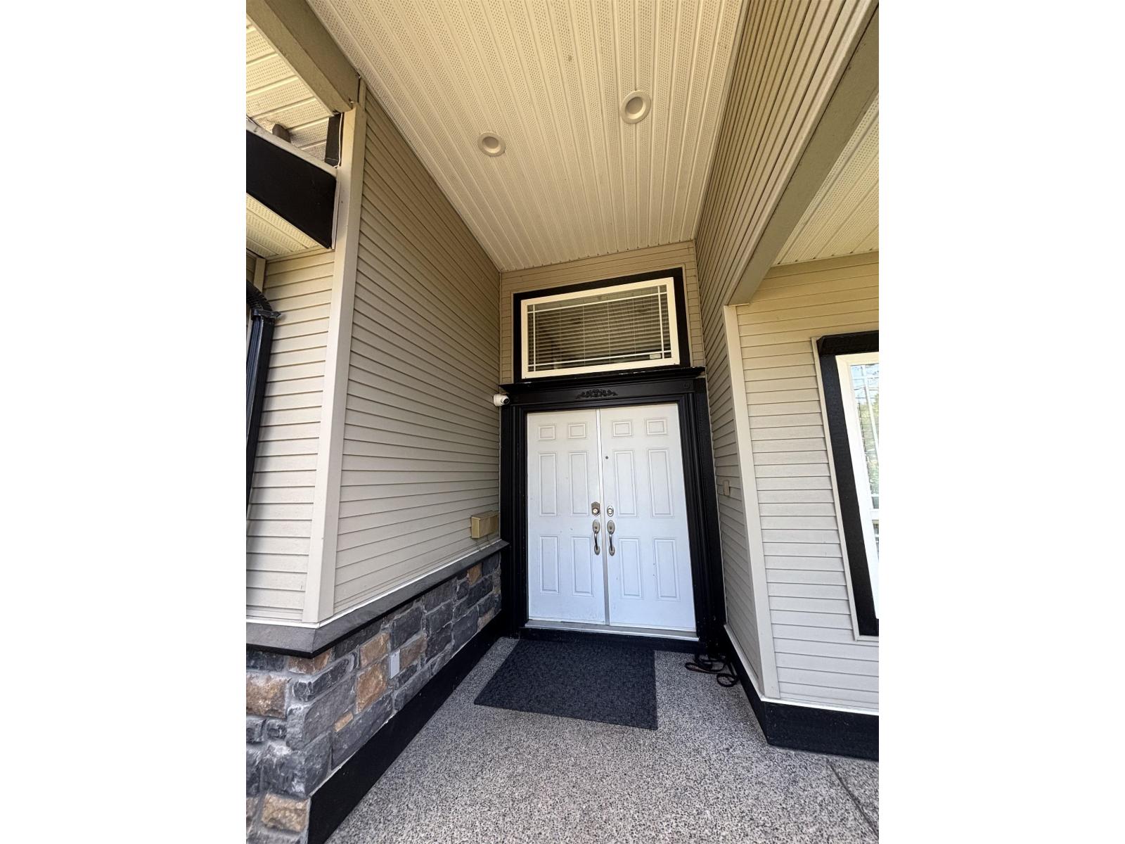 15058 72nd Avenue, Surrey, British Columbia  V3S 2G2 - Photo 6 - R3135010