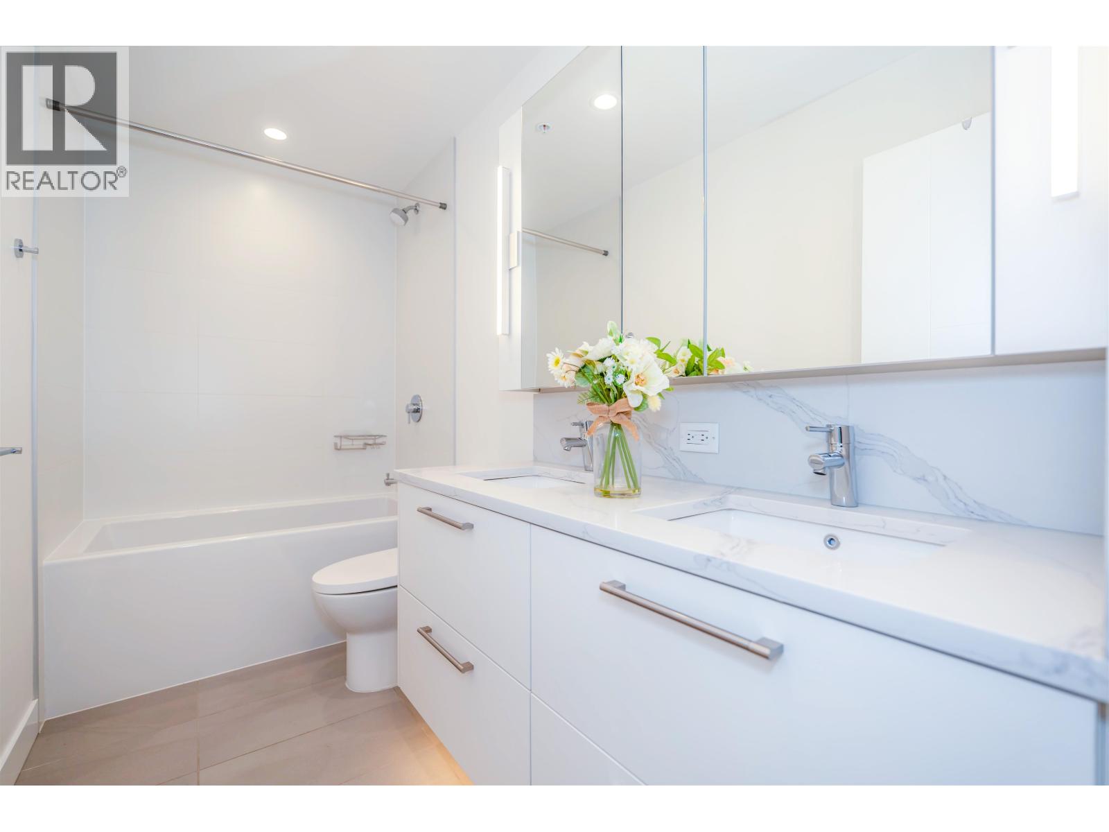 259 2035 Glenaire Drive, North Vancouver, British Columbia  V7P 1Y3 - Photo 14 - R3157478