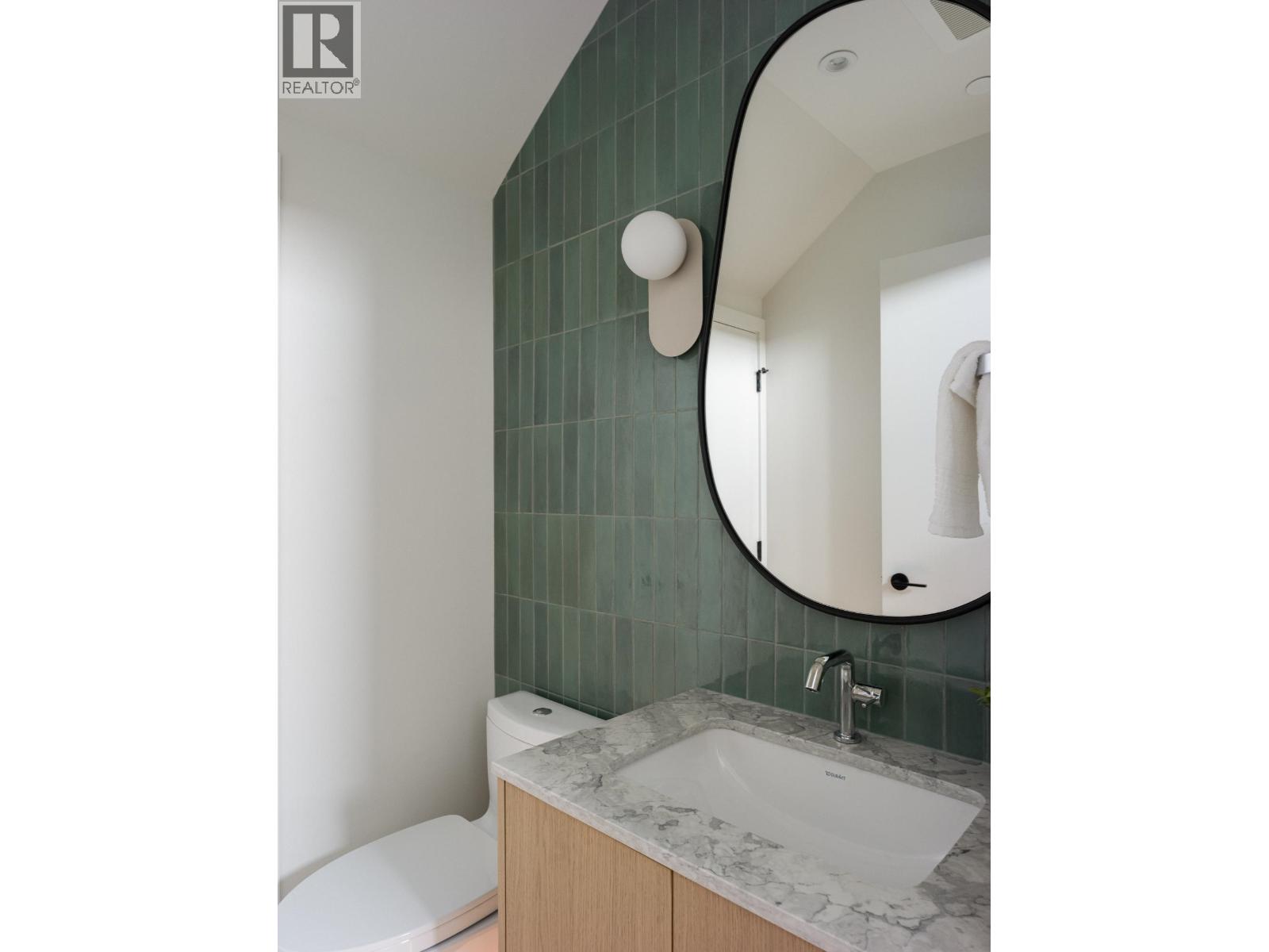 893 E 21st Avenue, Vancouver, British Columbia  V5V 1S3 - Photo 11 - R3157568