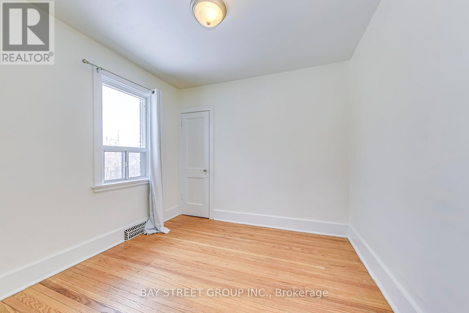 150 Crosthwaite Avenue N, Hamilton, Ontario  L8H 4V5 - Photo 13 - X13701026