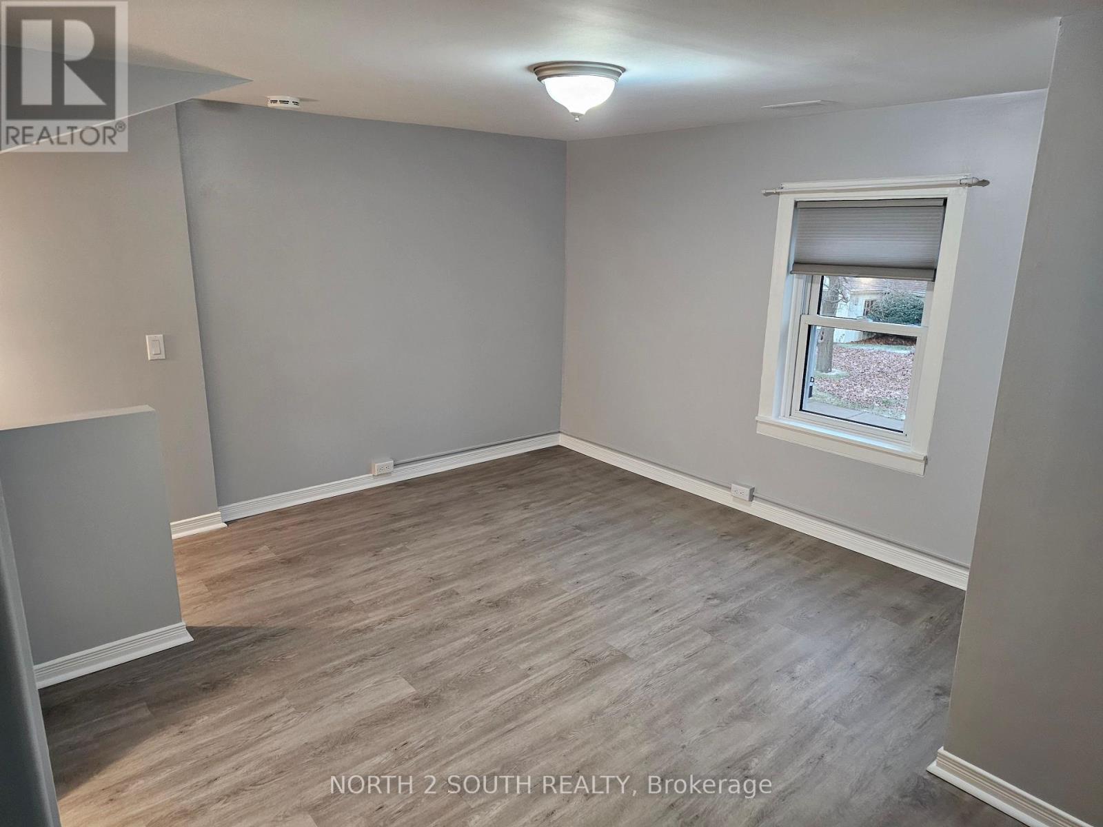71 Grand River Street S, Brant, Ontario  N3L 2B5 - Photo 15 - X13701028