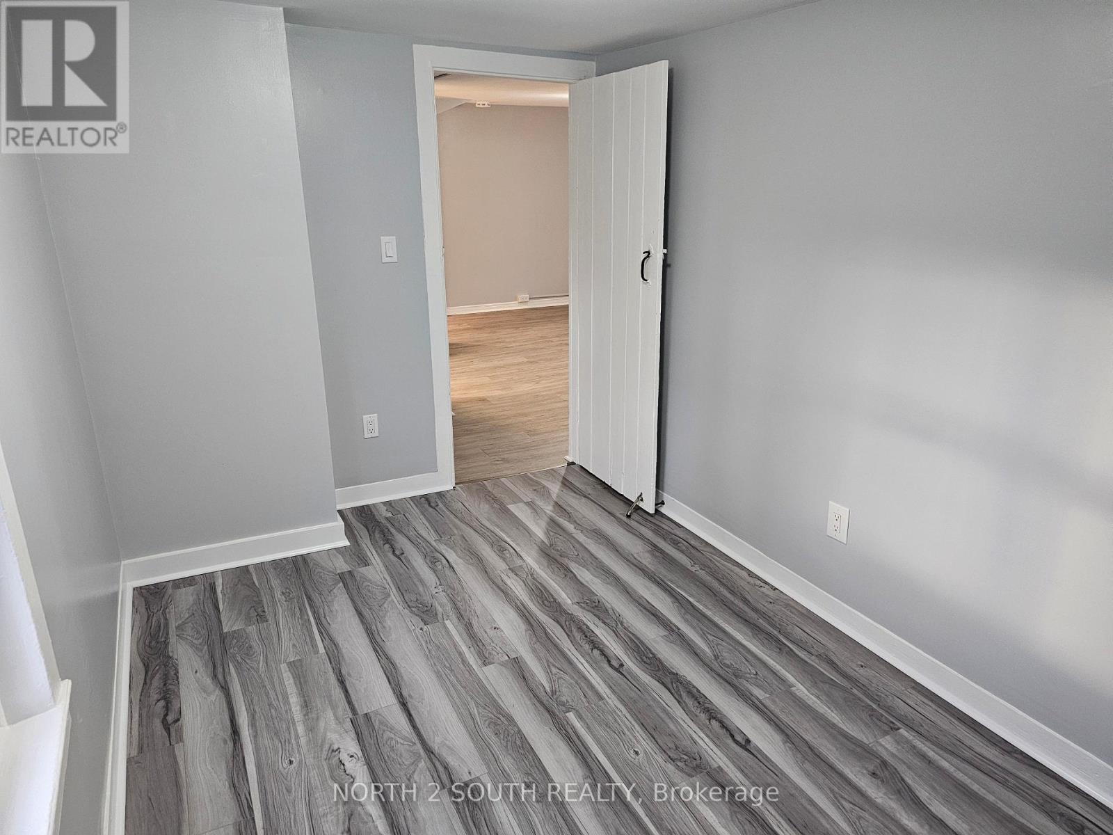 71 Grand River Street S, Brant, Ontario  N3L 2B5 - Photo 19 - X13701028