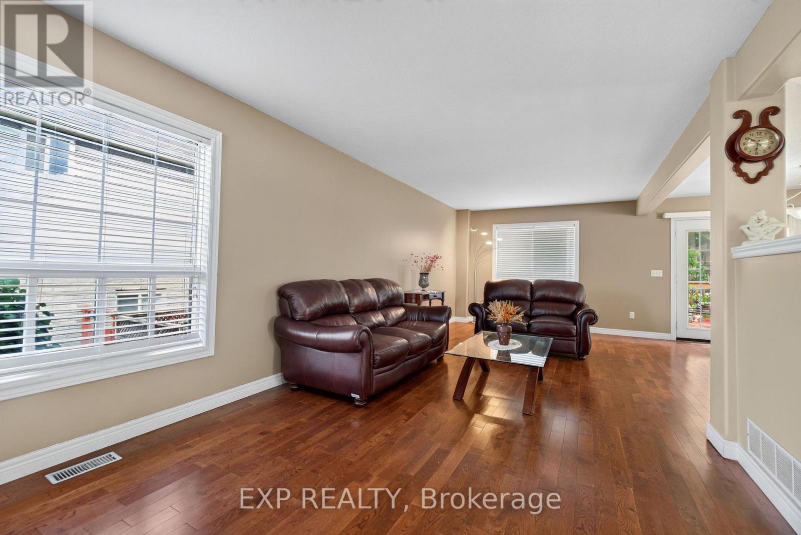 141 Starwood Drive, Guelph, Ontario  N1E 7G7 - Photo 15 - X13701038