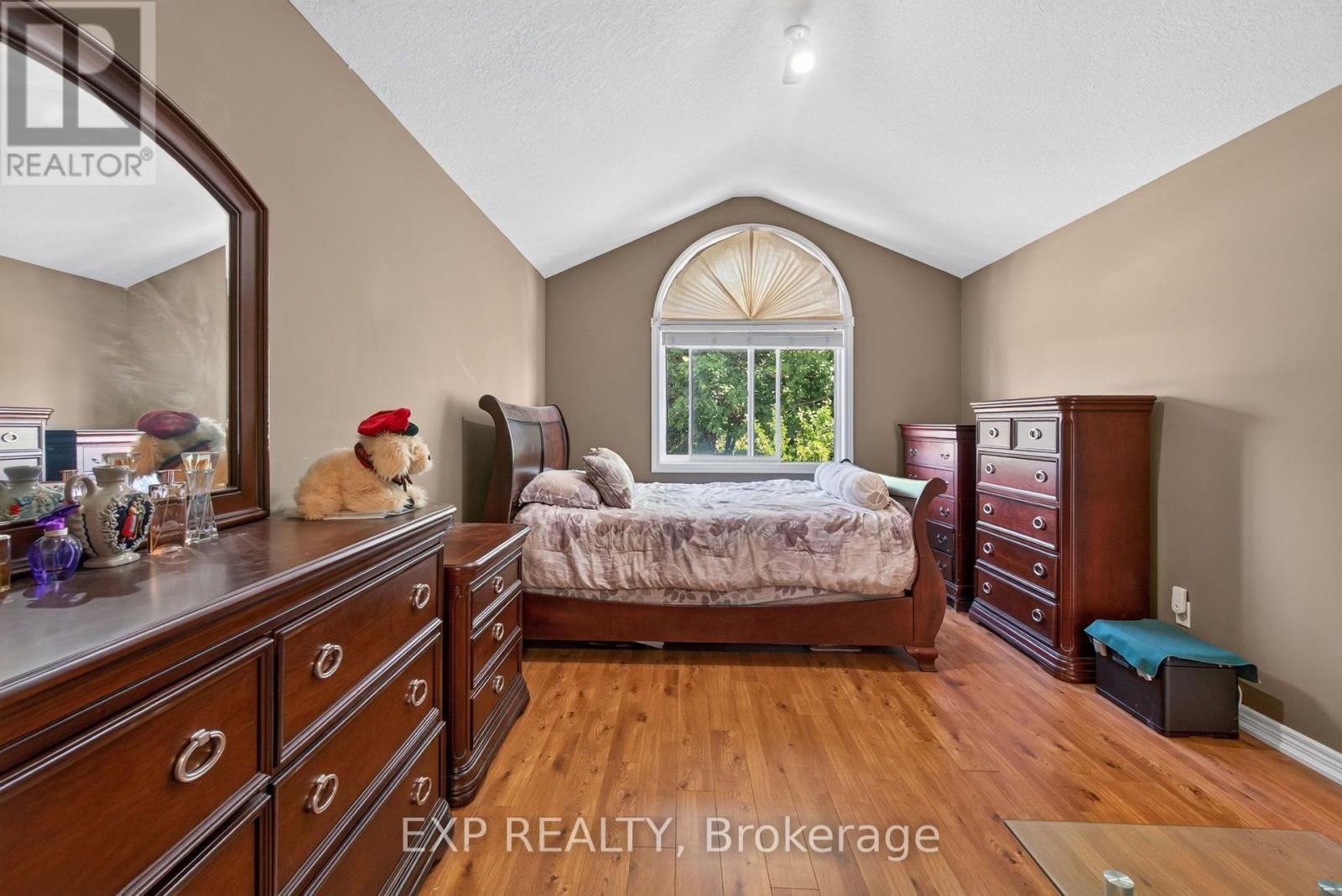 141 Starwood Drive, Guelph, Ontario  N1E 7G7 - Photo 24 - X13701038