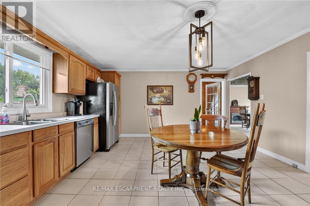3235 Grassie Road, Grimsby, Ontario  L0R 1M0 - Photo 6 - X13701120