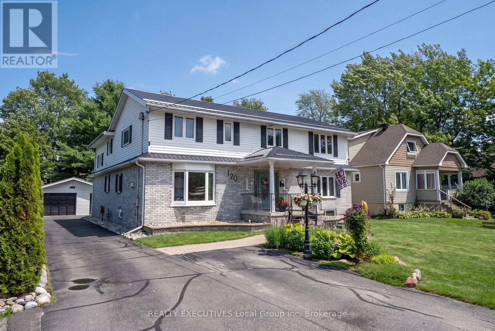 120 CAMPBELL AVENUE, North Bay, Ontario