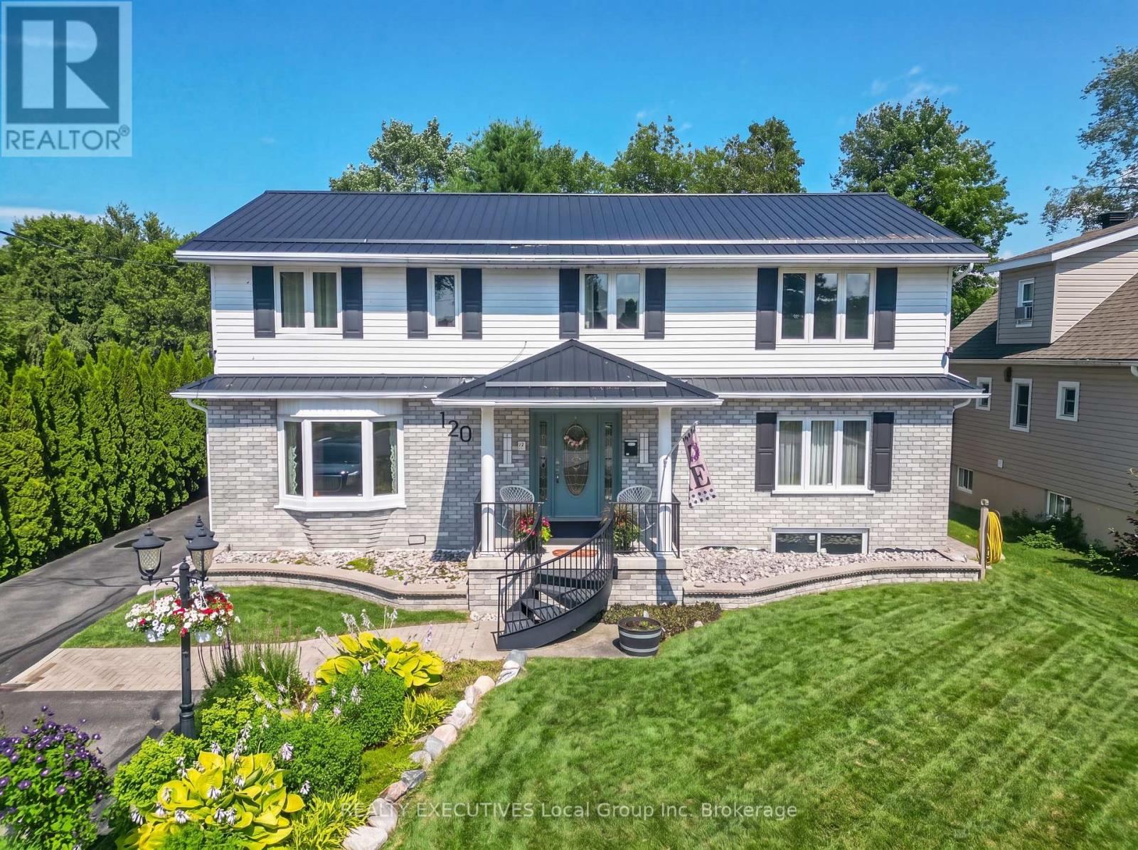 120 Campbell Avenue, North Bay, Ontario  P1A 1V9 - Photo 3 - X13604044