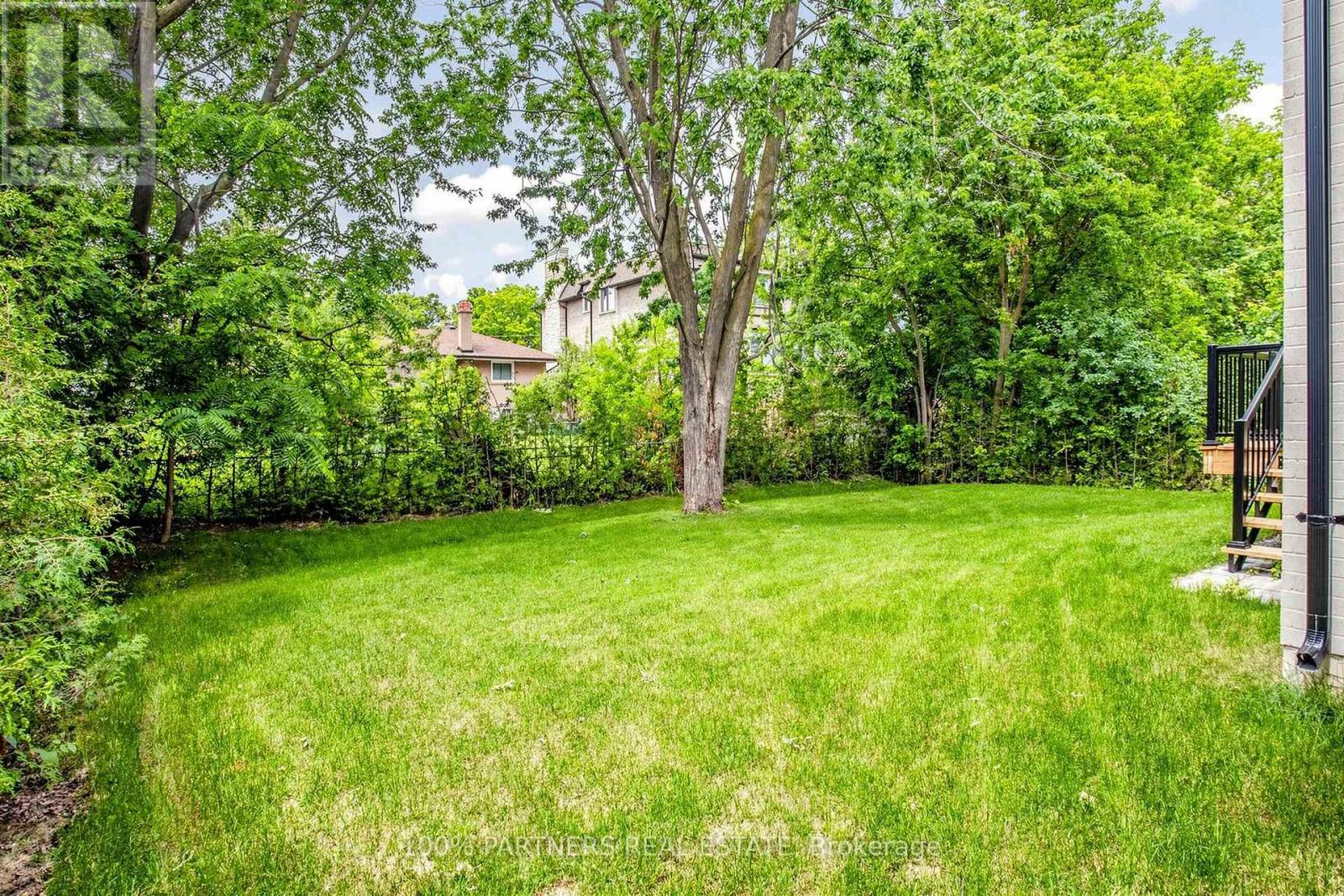 160 Lawrence Avenue, Richmond Hill, Ontario  L4C 1Z5 - Photo 50 - N13488880