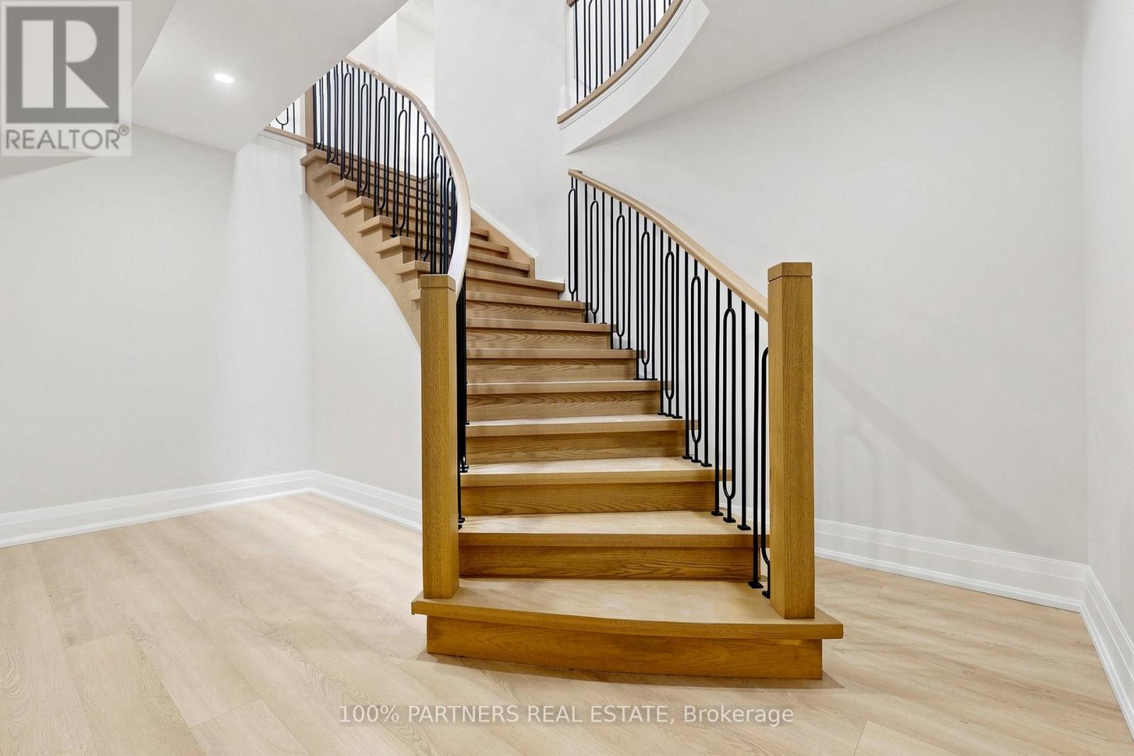 160 Lawrence Avenue, Richmond Hill, Ontario  L4C 1Z5 - Photo 45 - N13488880