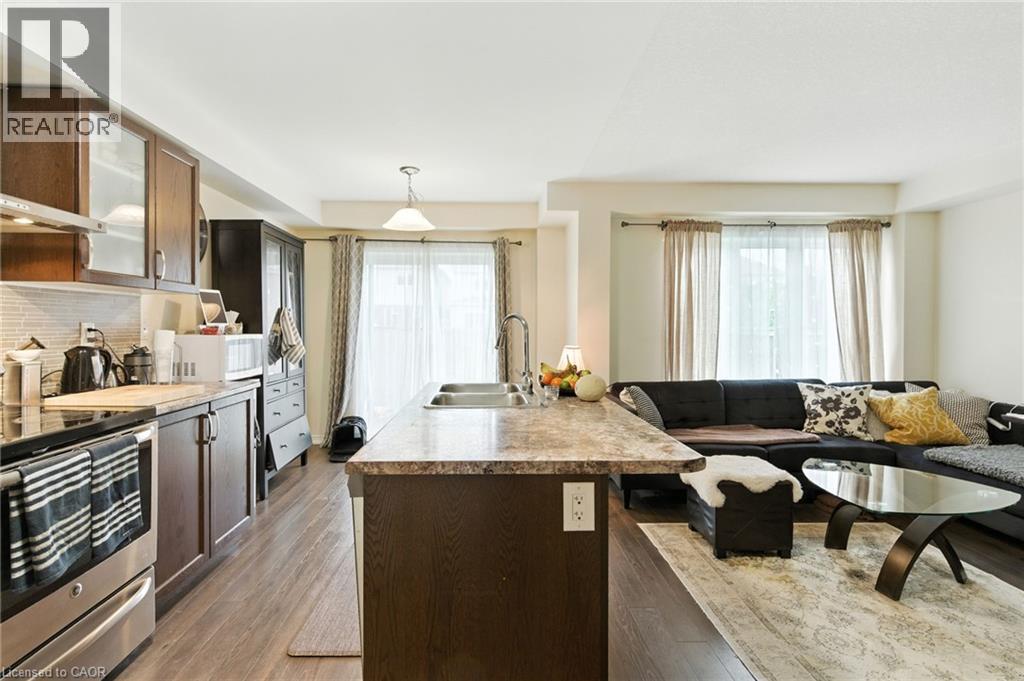 245 Powell Road, Brantford, Ontario  N3T 0J3 - Photo 5 - 40856399