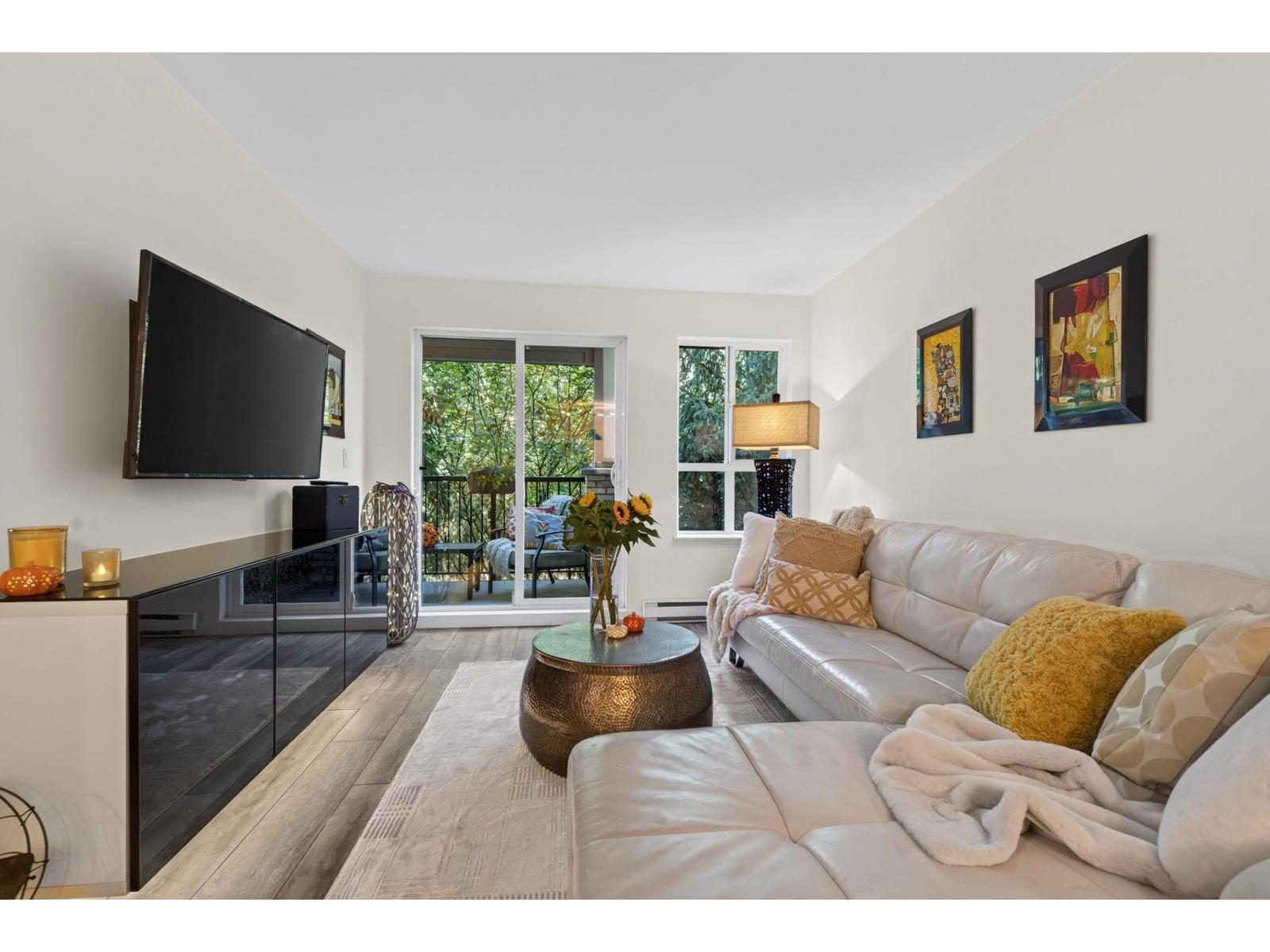 407 8717 160 Street, Surrey, British Columbia  V4N 5X7 - Photo 1 - R3157809