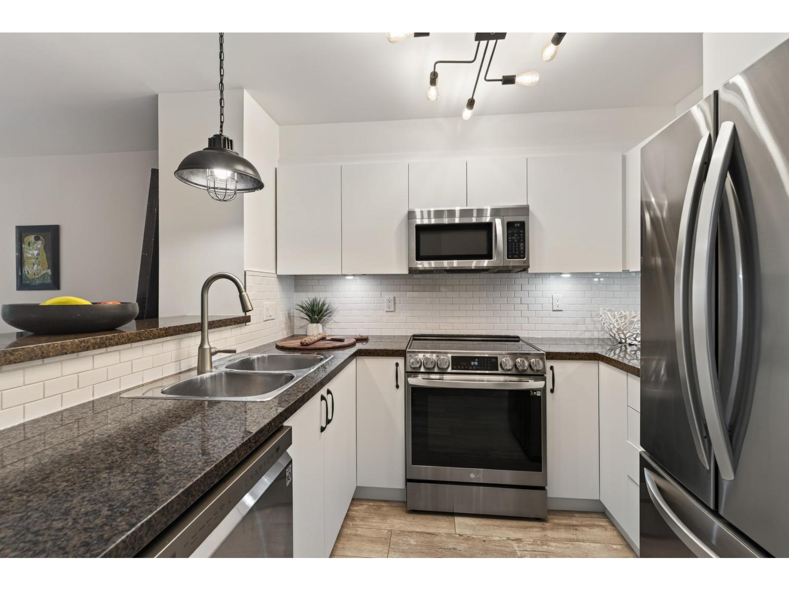 407 8717 160 Street, Surrey, British Columbia  V4N 5X7 - Photo 7 - R3157809