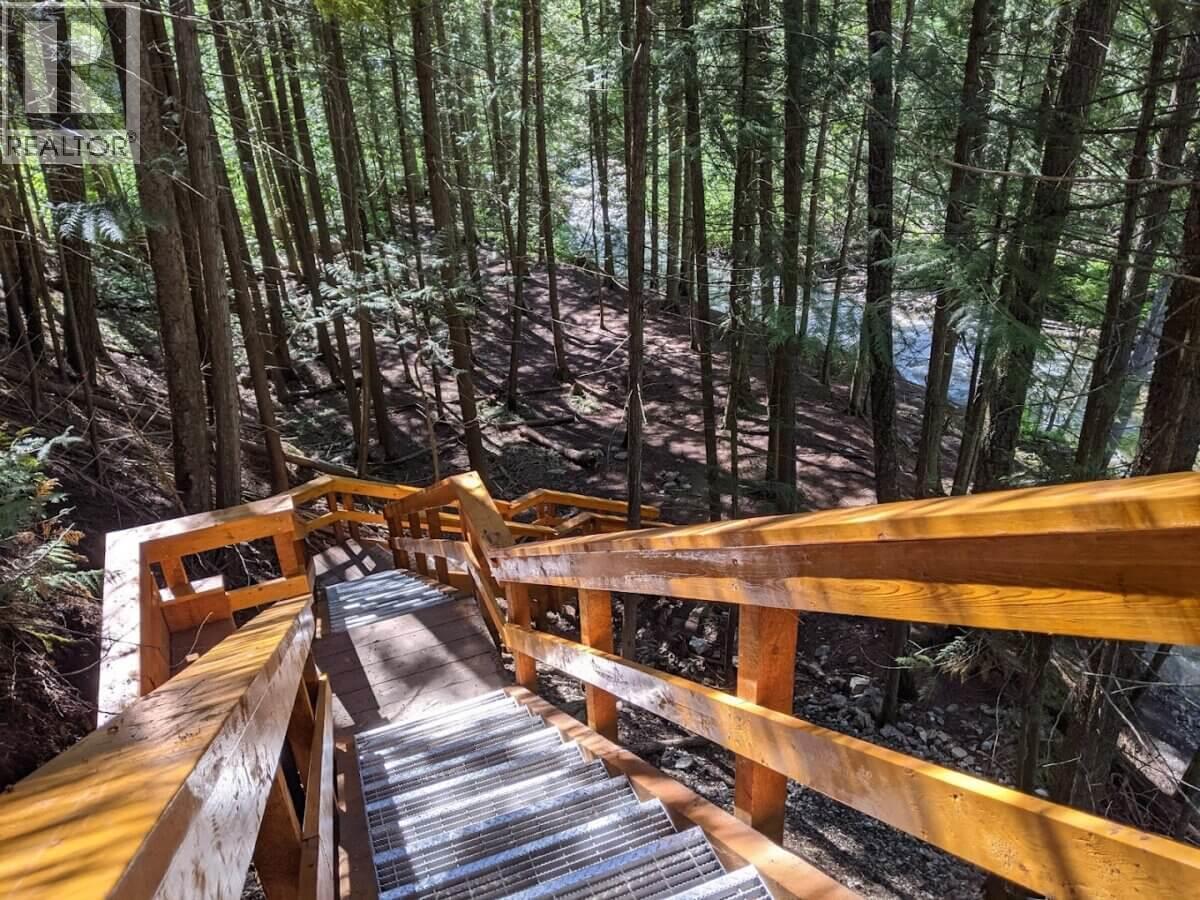 7110 Bates Road Unit# 27, Vernon, British Columbia  V1B 3P2 - Photo 11 - 10380491