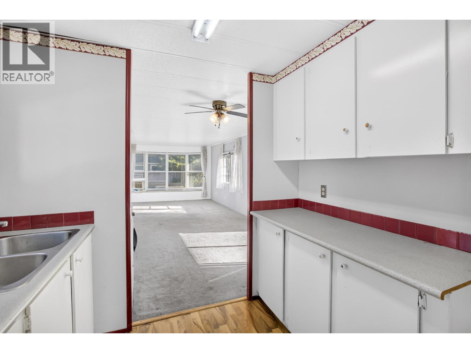 14 21163 Lougheed Highway, Maple Ridge, British Columbia V2X 2R4 - Photo 14 - R3157558