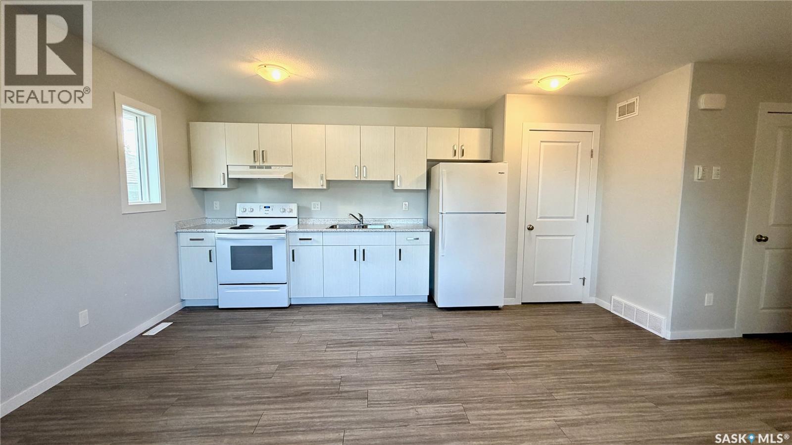 215 V Avenue N, Saskatoon, Saskatchewan  S7L 3E5 - Photo 20 - SK046312